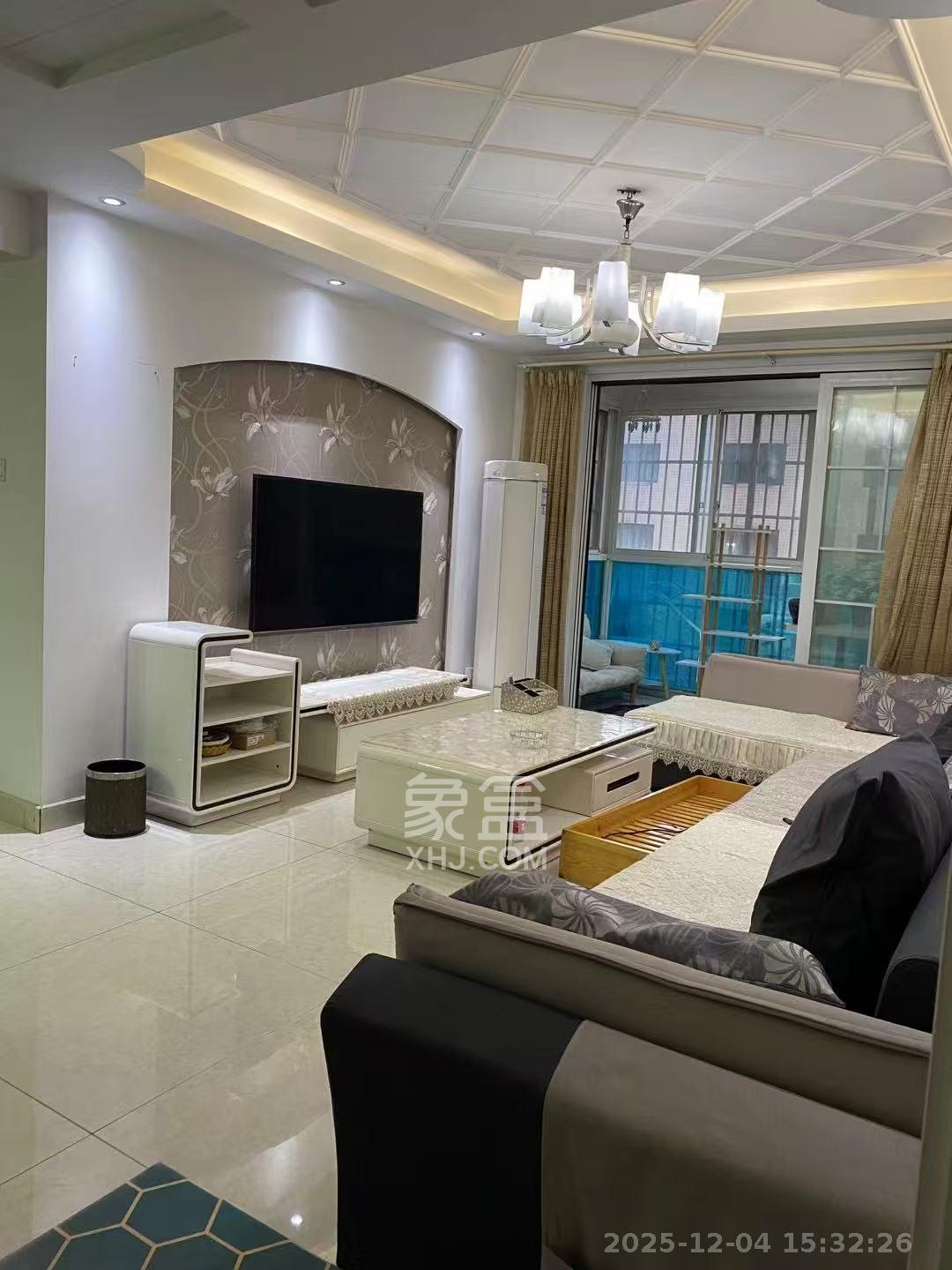 麓谷锦和园 2室1厅1卫 2400.0元/月 麓谷锦和园 2室1厅1卫 2400.0元/月室内图