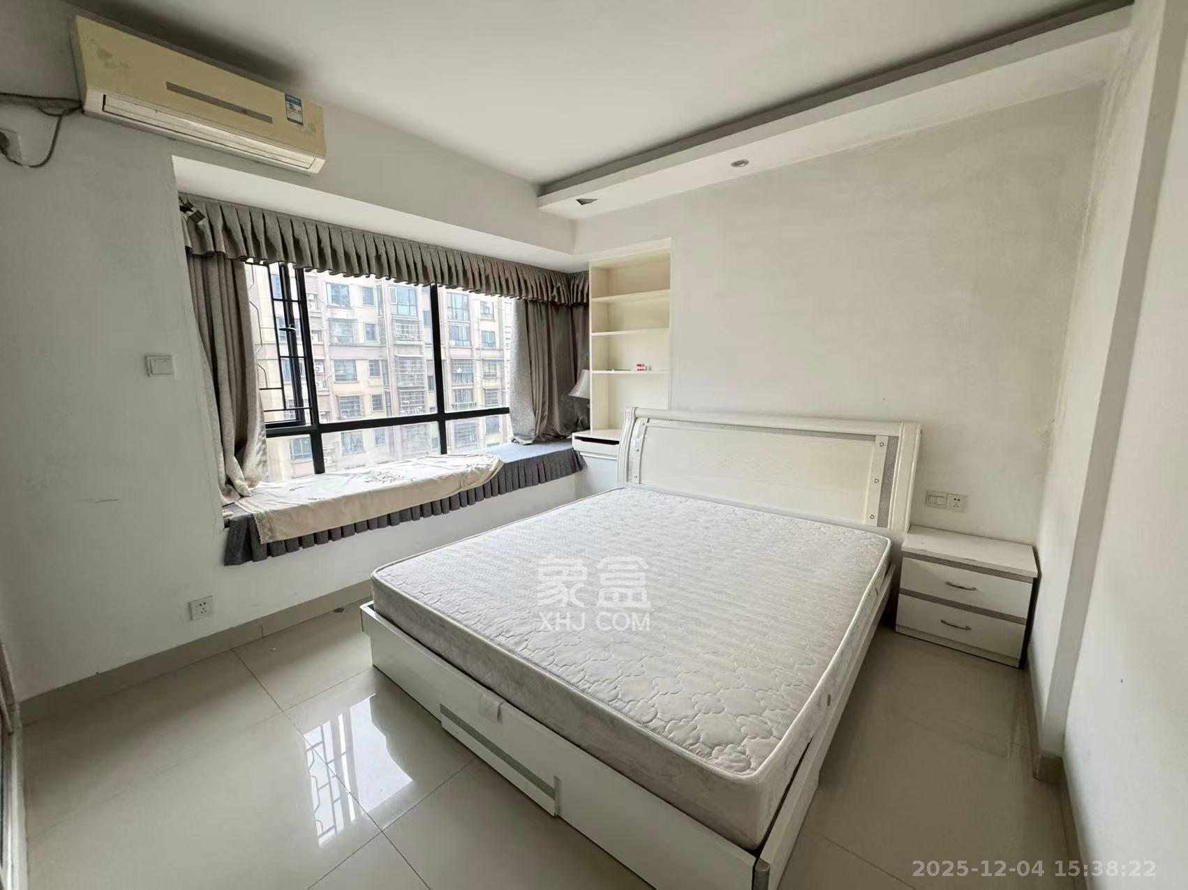 保利花园 3室1厅1卫 2000.0元/月 保利花园 3室1厅1卫 2000.0元/月室内图