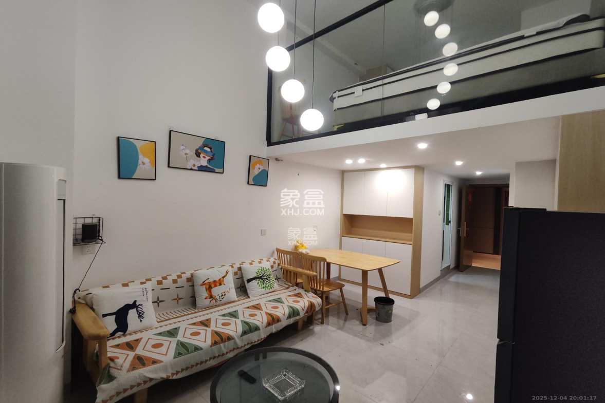 时代MOMA云PARK 1室1厅1卫 2400.0元/月 时代MOMA云PARK 1室1厅1卫 2400.0元/月室内图