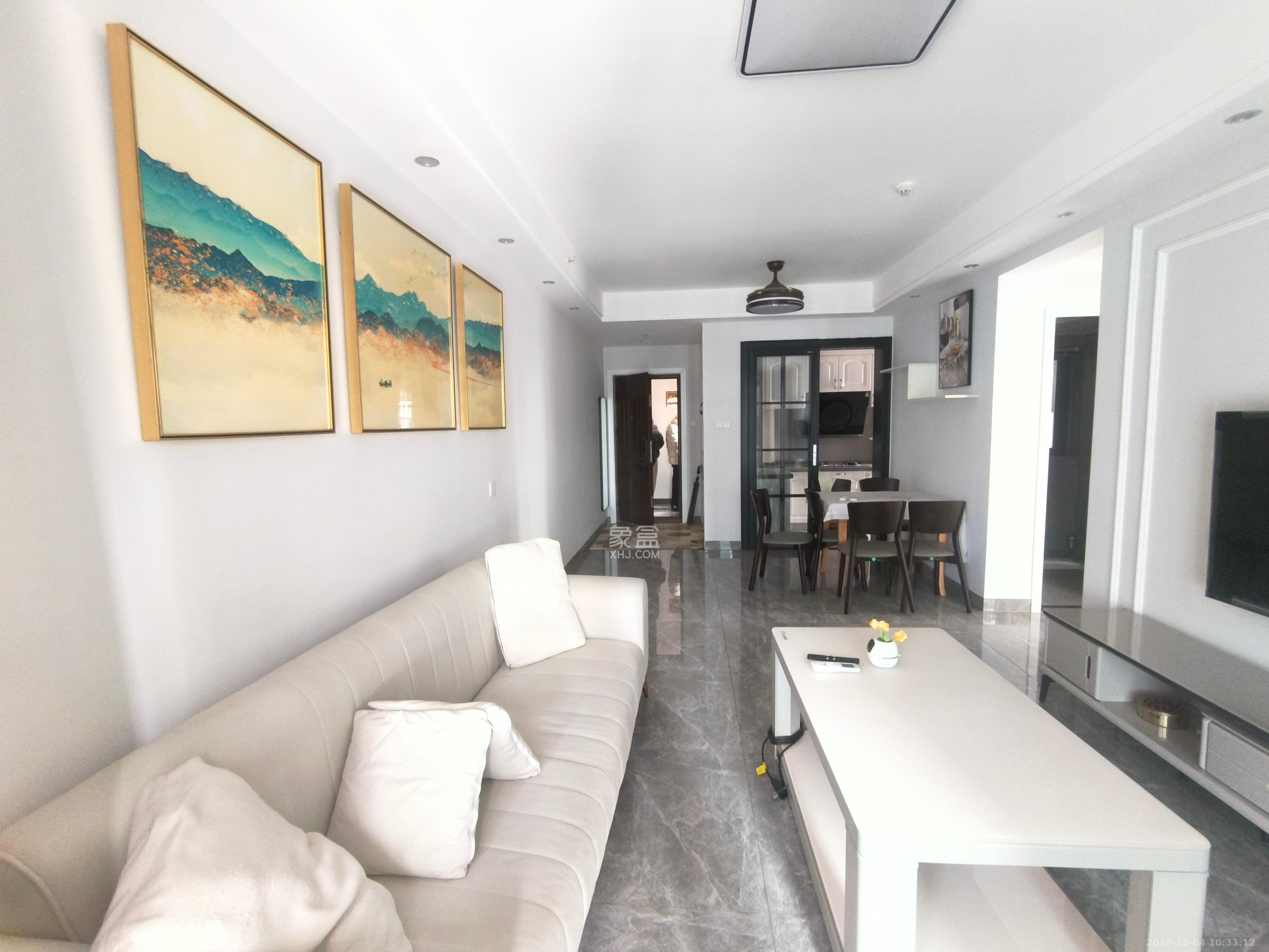 天健城  2室1厅1卫    3200.0元/月