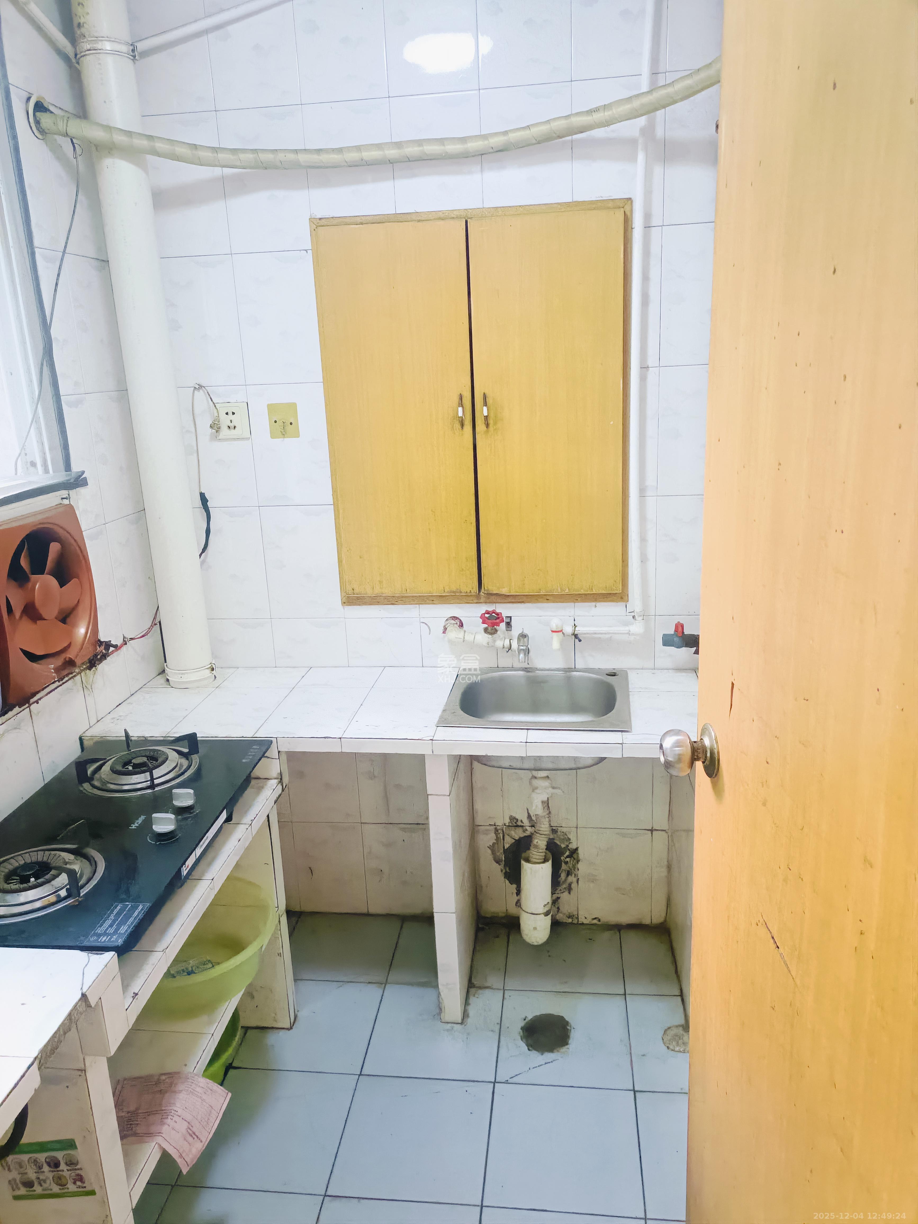 东风一村社区房(王家垅) 1室1厅1卫 900.0元/月 东风一村社区房(王家垅) 1室1厅1卫 900.0元/月室内图