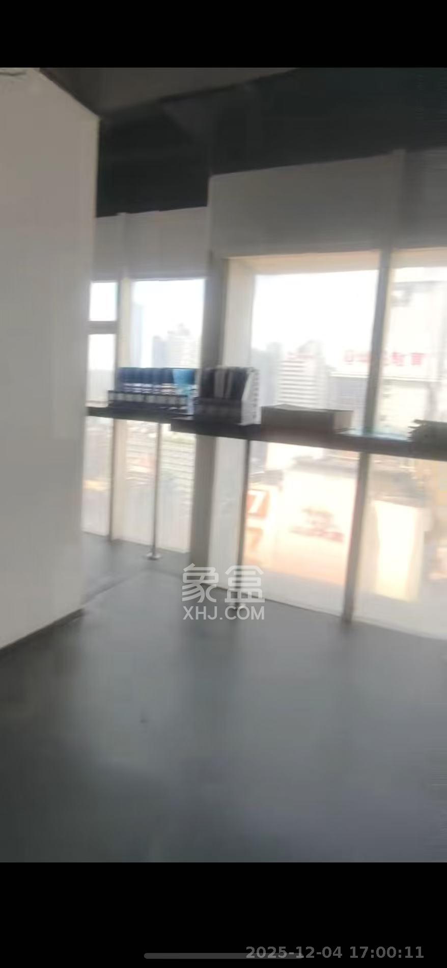 中隆国际大厦   247.0㎡      12000.0元/月室内图