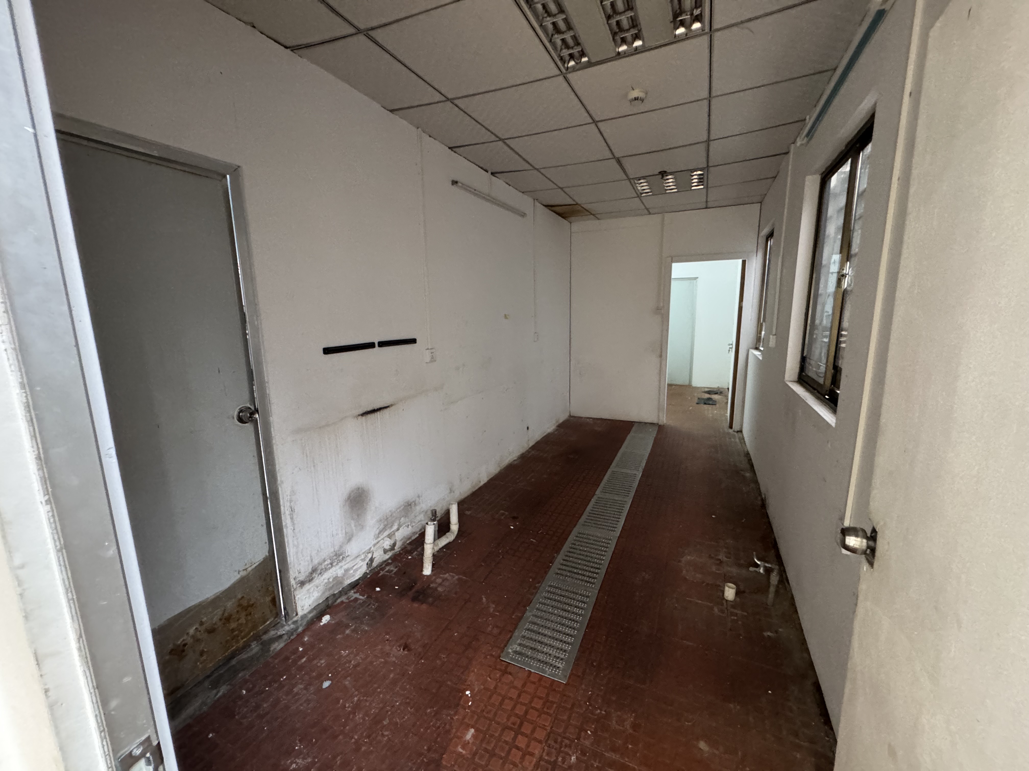 耀江商厦   100.0㎡      4000.0元/月室内图