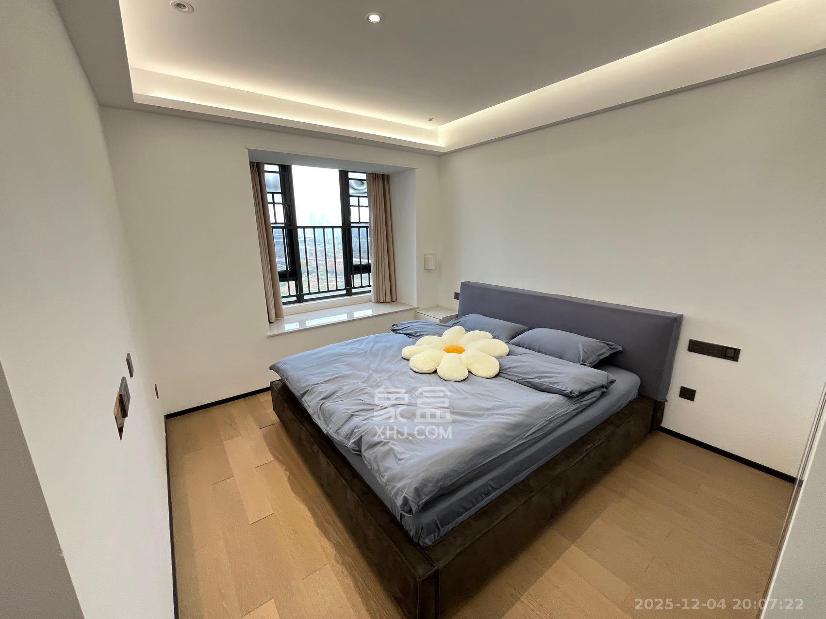 万科魅力之城  3室2厅2卫    4000.0元/月室内图