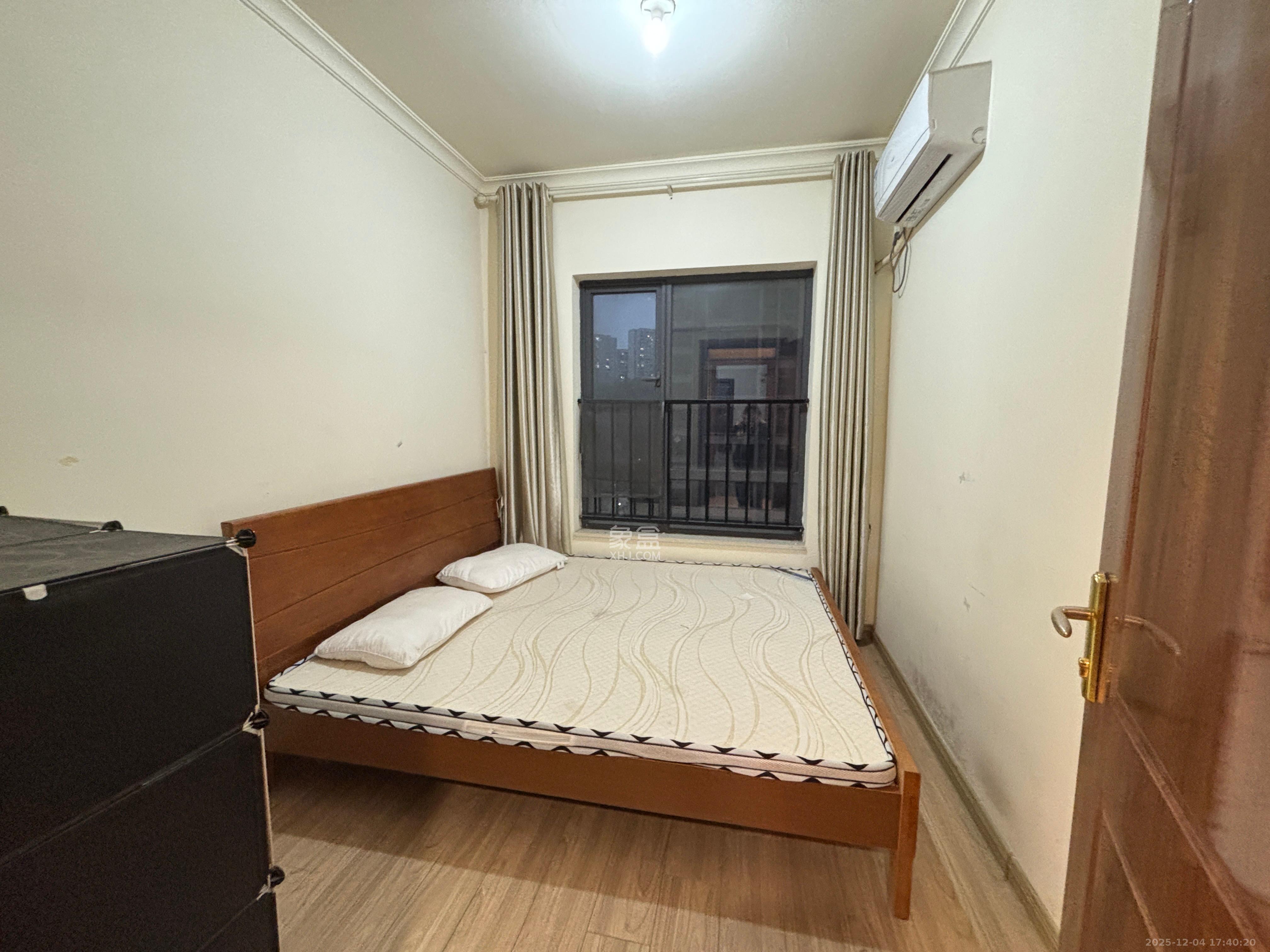 碧桂园南城首府（东宸林海）  3室2厅1卫    1800.0元/月室内图