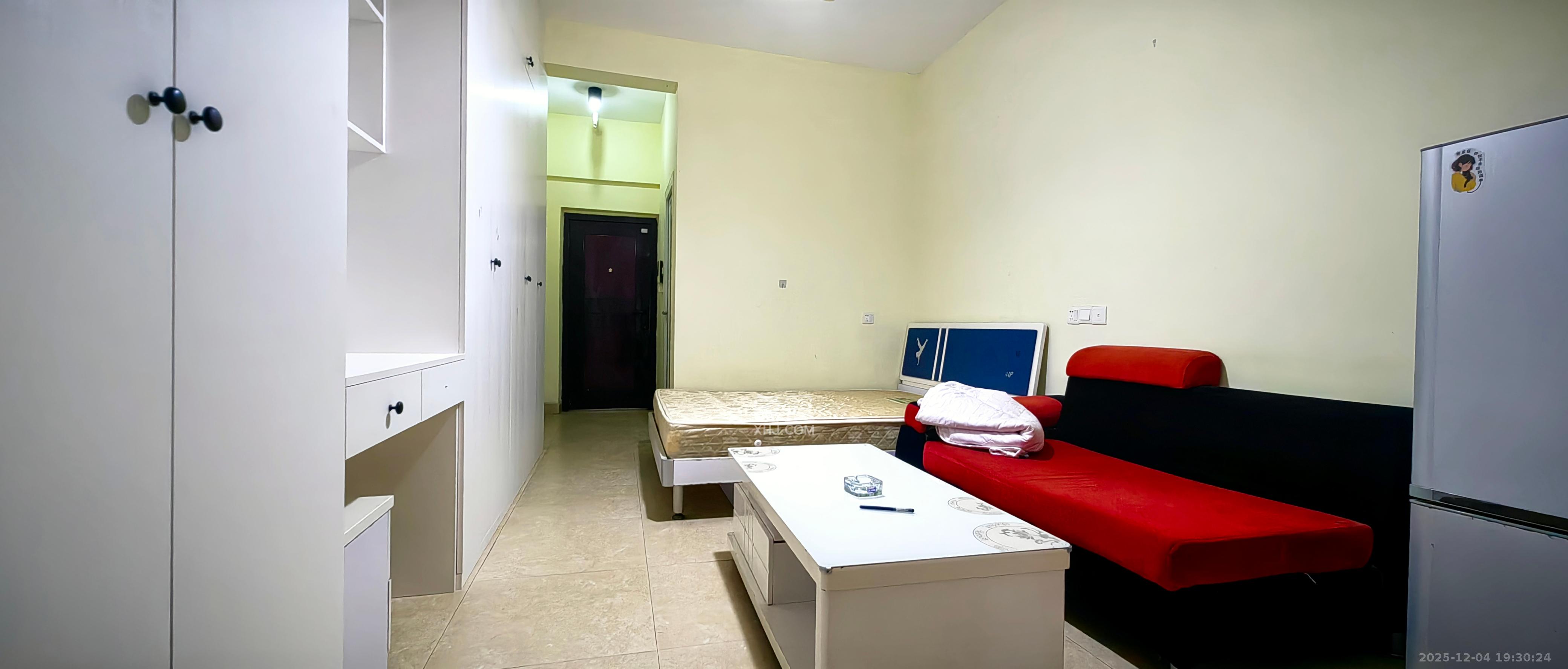 水岸世景 1室1厅1卫 1100.0元/月 水岸世景 1室1厅1卫 1100.0元/月室内图