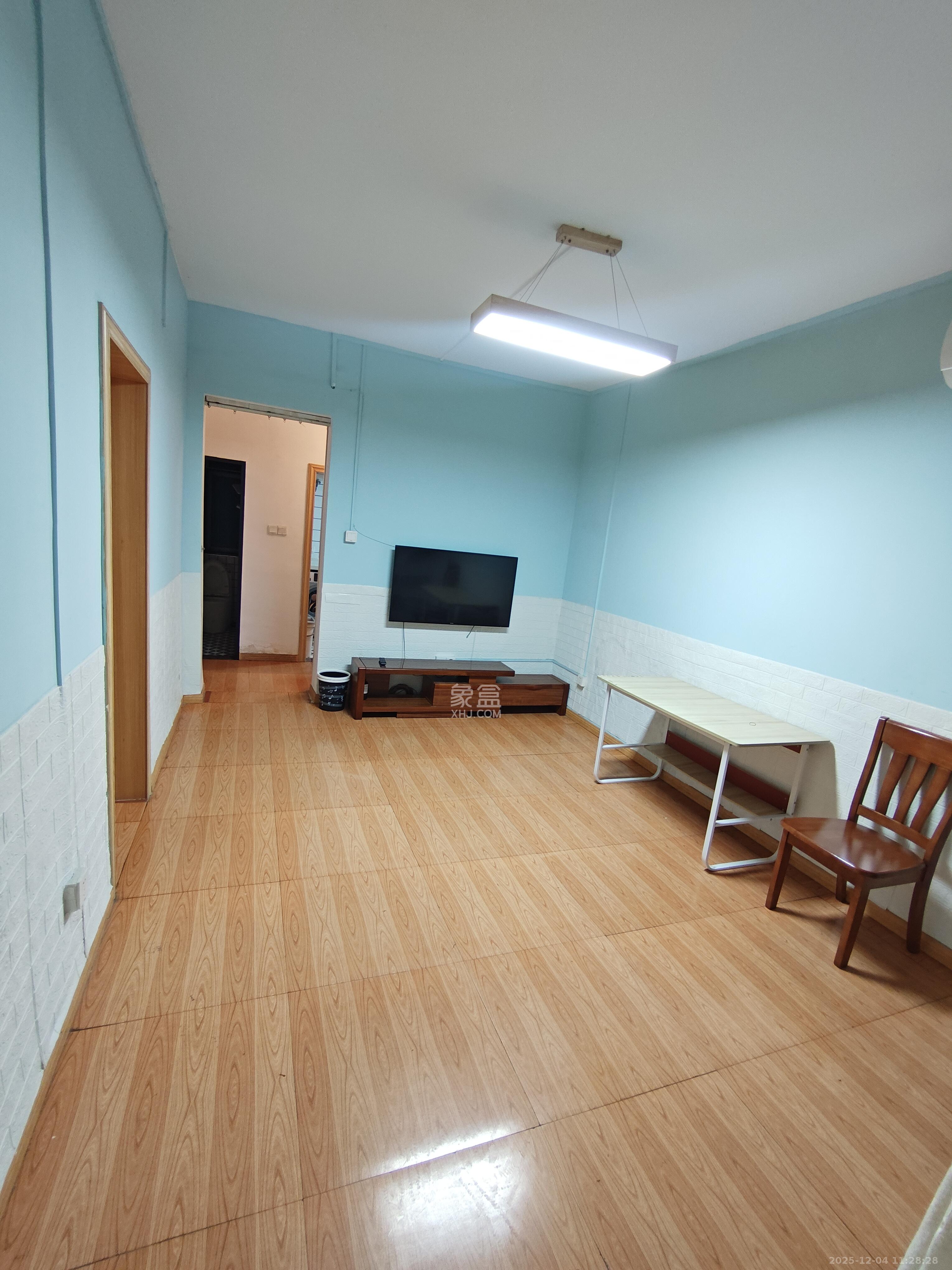 朝阳一、二村 3室2厅1卫 3000.0元/月 朝阳一、二村 3室2厅1卫 3000.0元/月室内图