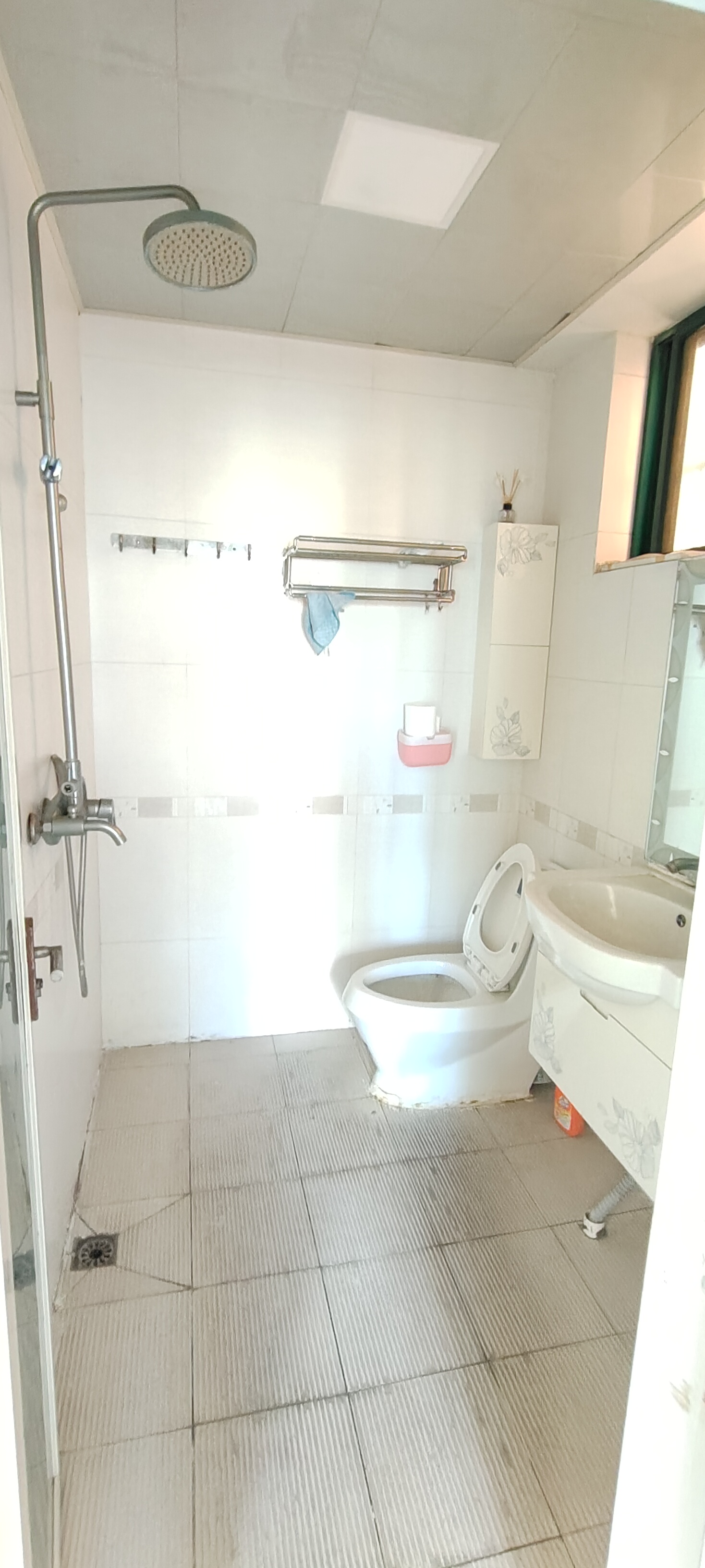 星华商厦 3室2厅2卫 3600.0元/月 星华商厦 3室2厅2卫 3600.0元/月室内图