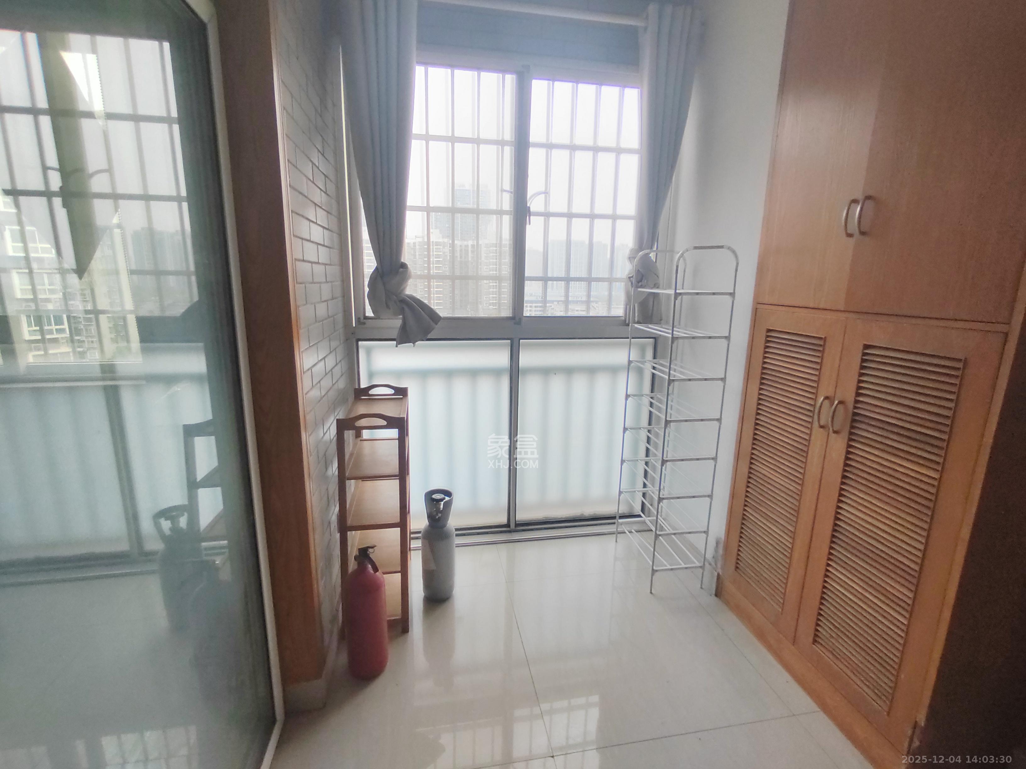 金麓西岸和苑  2室2厅1卫    1900.0元/月