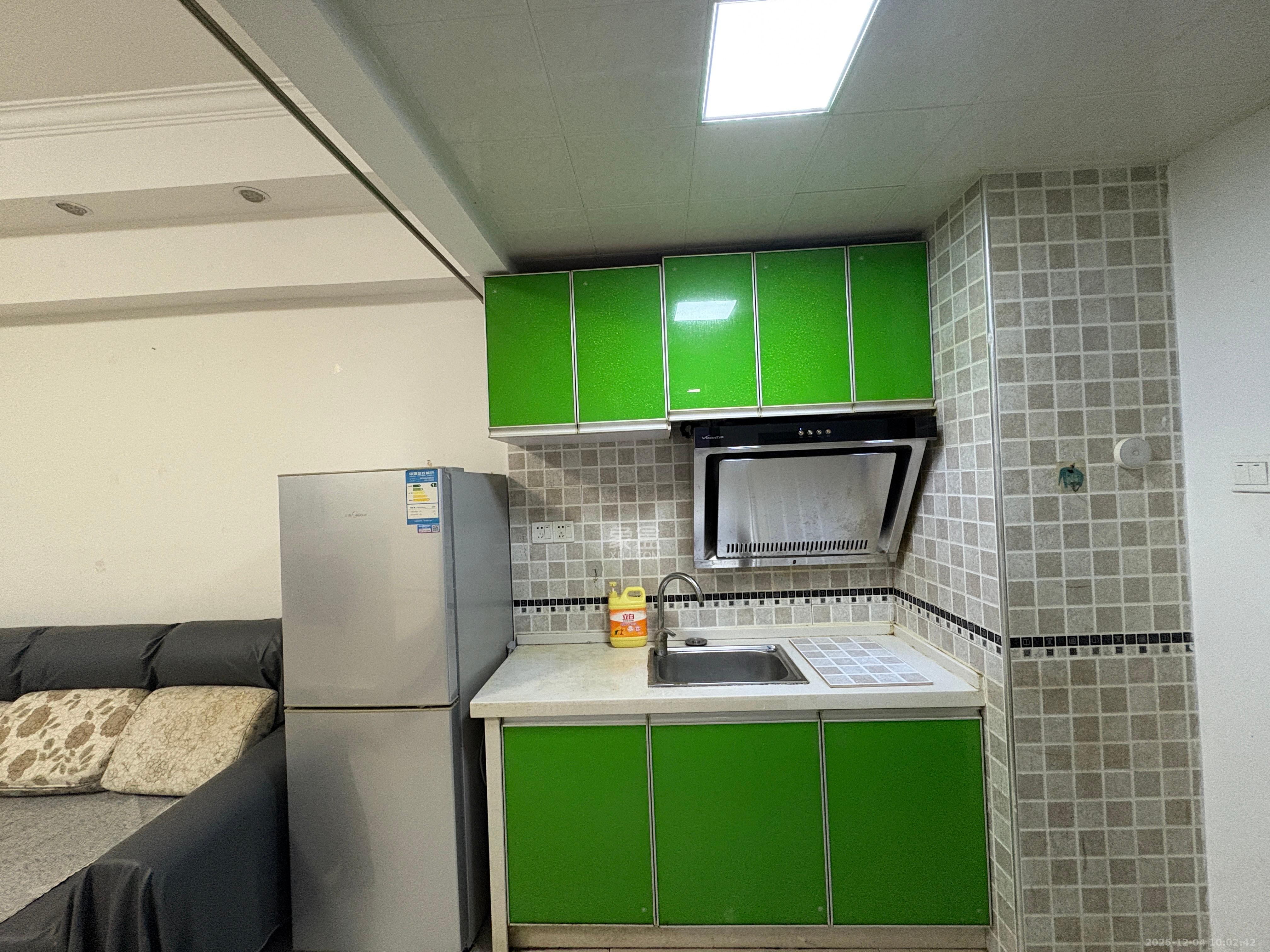 麓谷明珠 1室0厅1卫 1200.0元/月 麓谷明珠 1室0厅1卫 1200.0元/月室内图