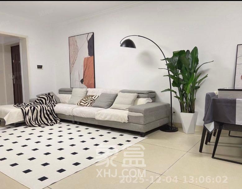 星河绿洲 3室2厅2卫 60.0万 星河绿洲 3室2厅2卫 60.0万客厅