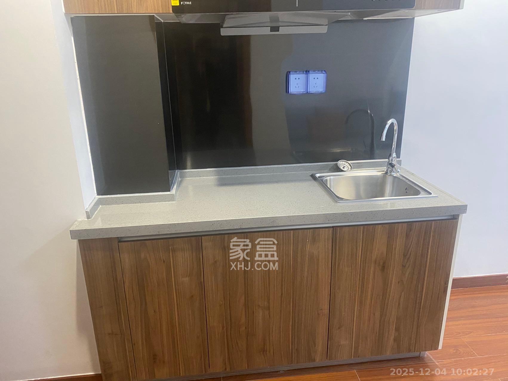 荣泰广场  1室0厅0卫    1300.0元/月室内图