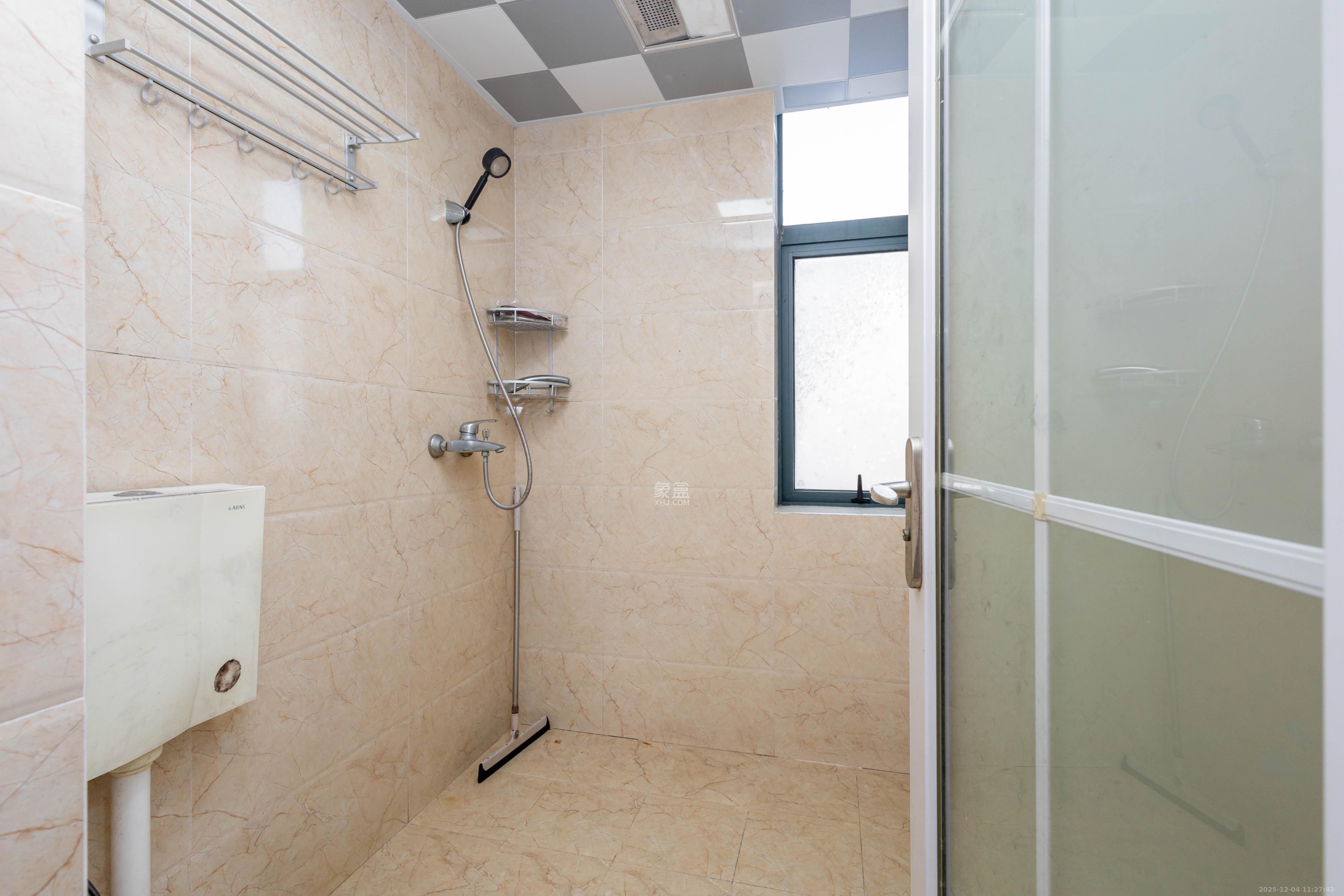 东业早安星城  3室2厅2卫    66.8万卫生间