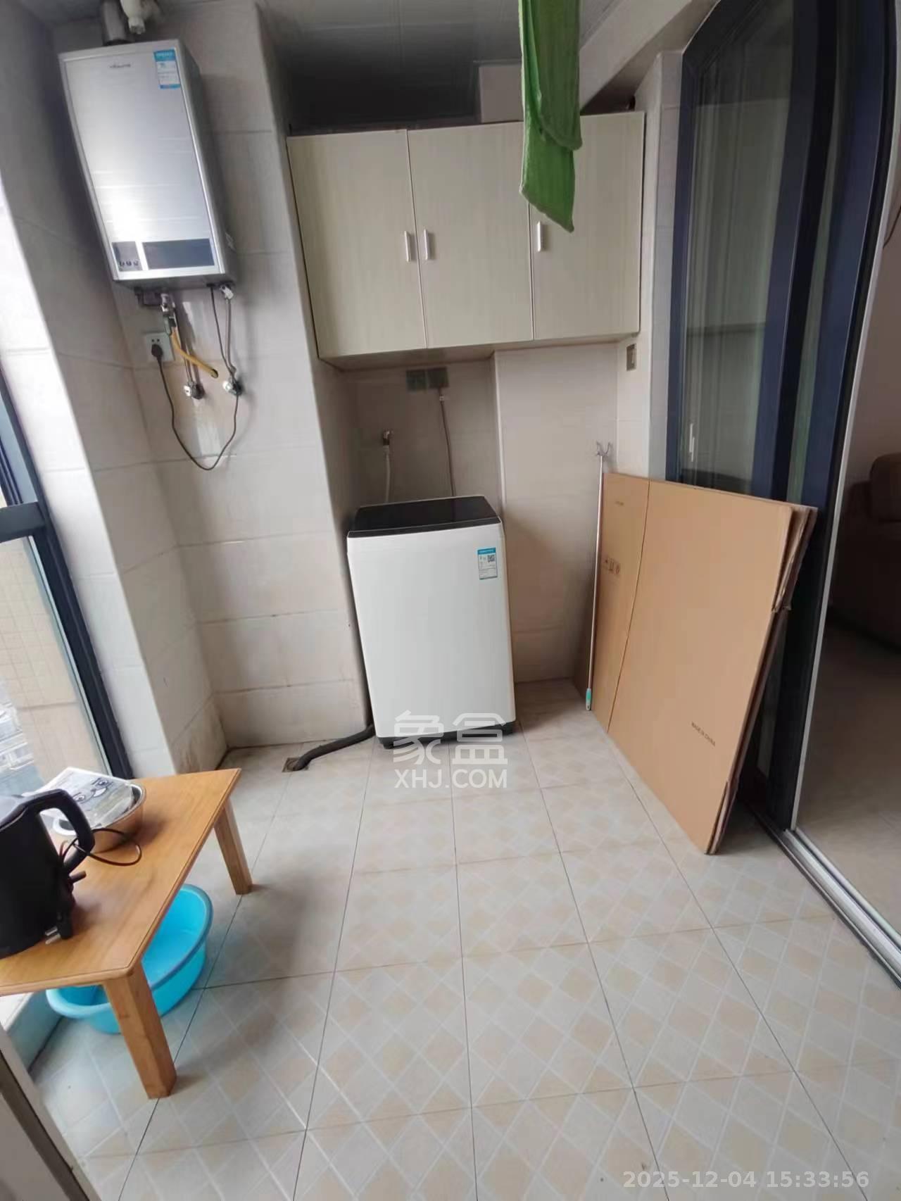 山水湾 1室1厅1卫 1300.0元/月 山水湾 1室1厅1卫 1300.0元/月室内图