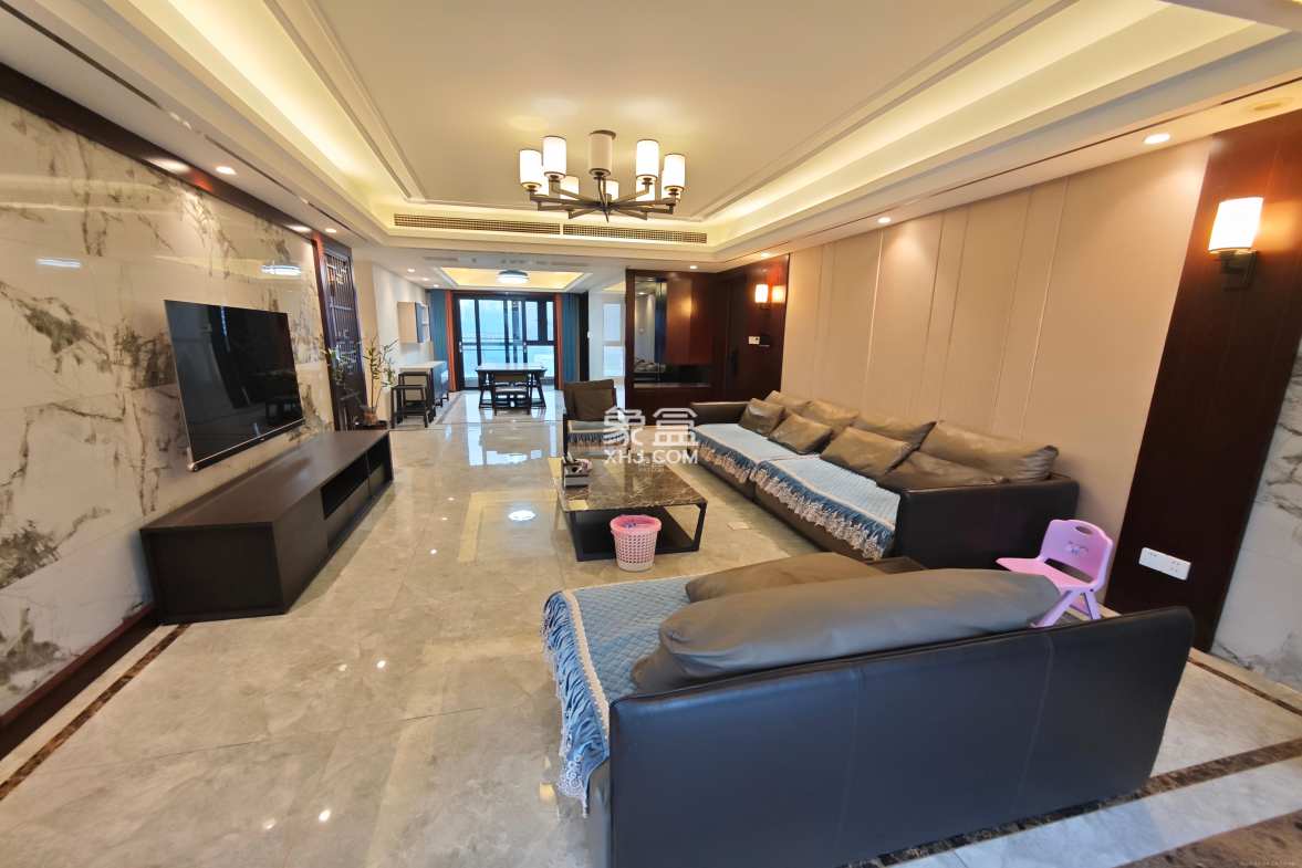 京武浪琴山一、二期 4室2厅2卫 12000.0元/月 京武浪琴山一、二期 4室2厅2卫 12000.0元/月室内图