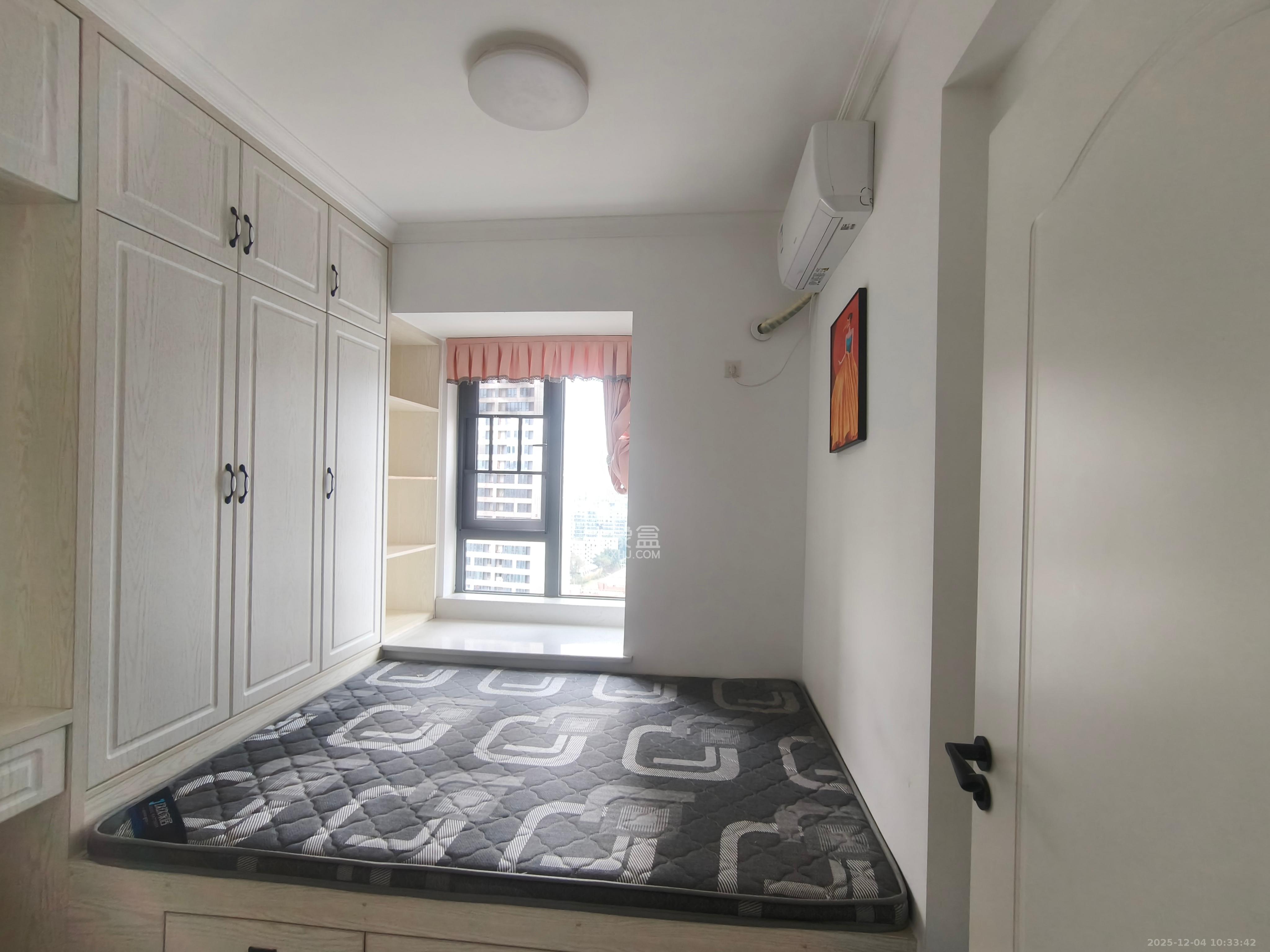 天健城  2室1厅1卫    3200.0元/月室内图