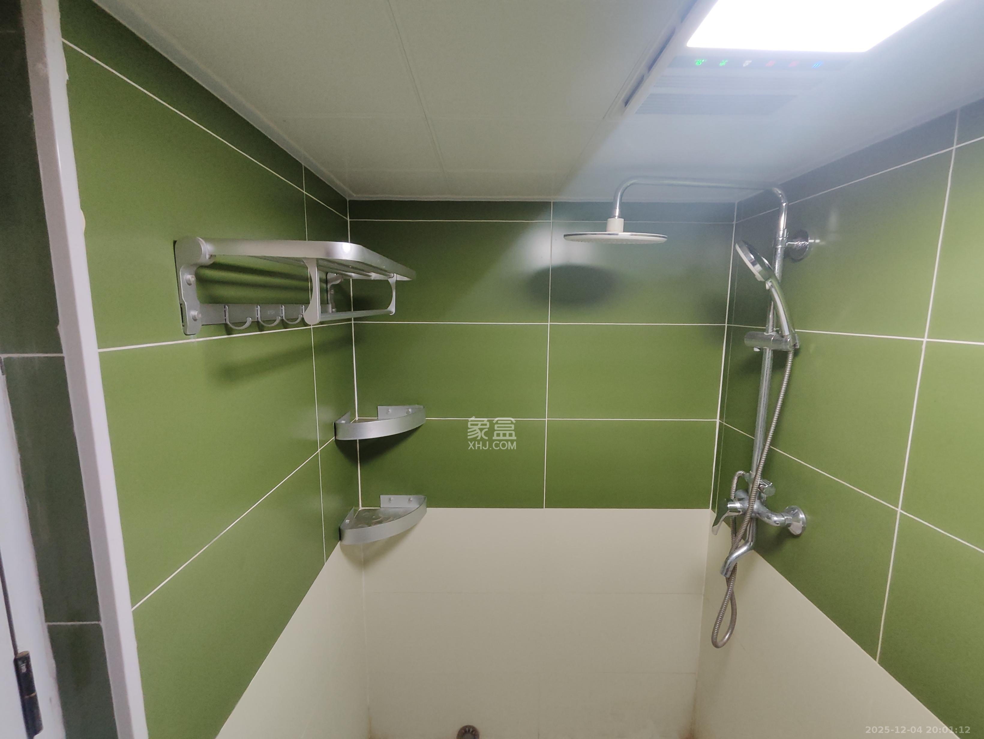 时代MOMA云PARK  1室1厅1卫    2400.0元/月室内图