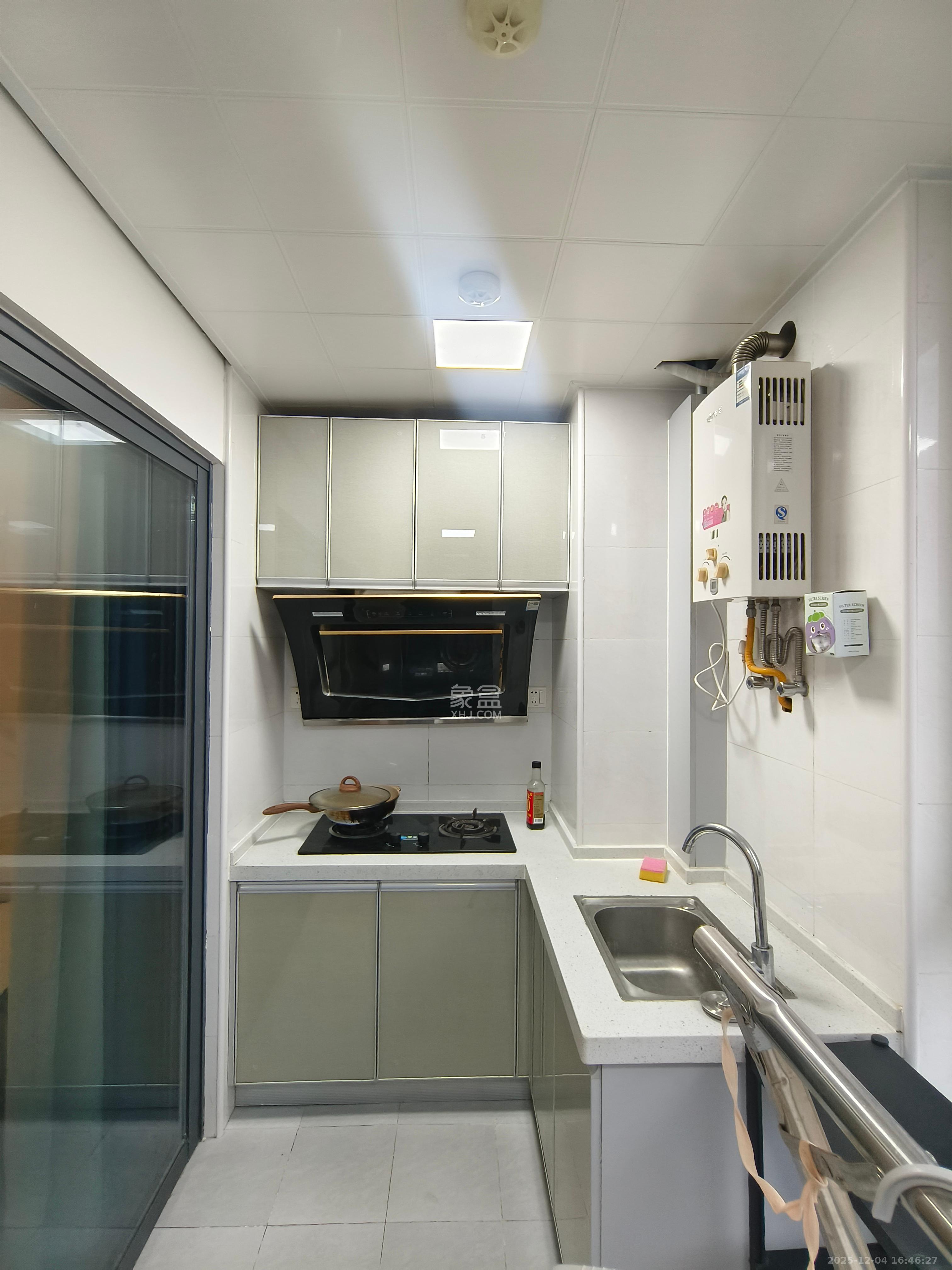 明发国际城  1室1厅1卫    1500.0元/月室内图