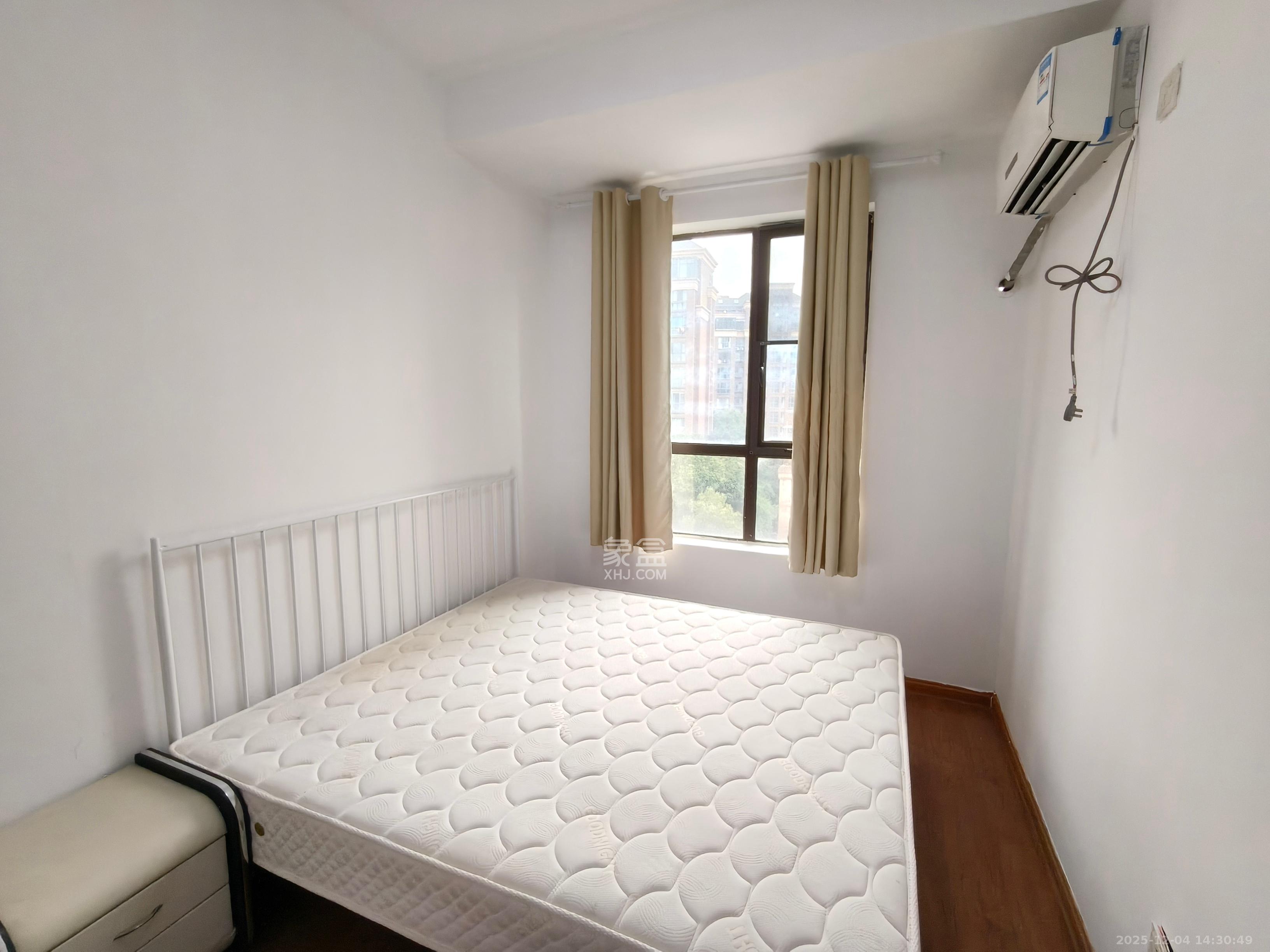 奥林匹克花园贡院一期  3室2厅1卫    2300.0元/月室内图