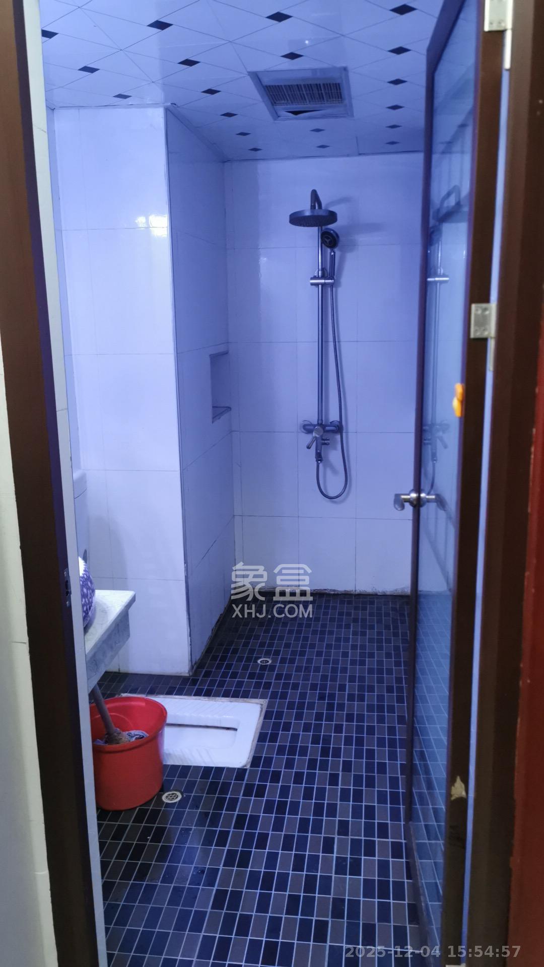 水岸世景 3室2厅1卫 1750.0元/月 水岸世景 3室2厅1卫 1750.0元/月室内图