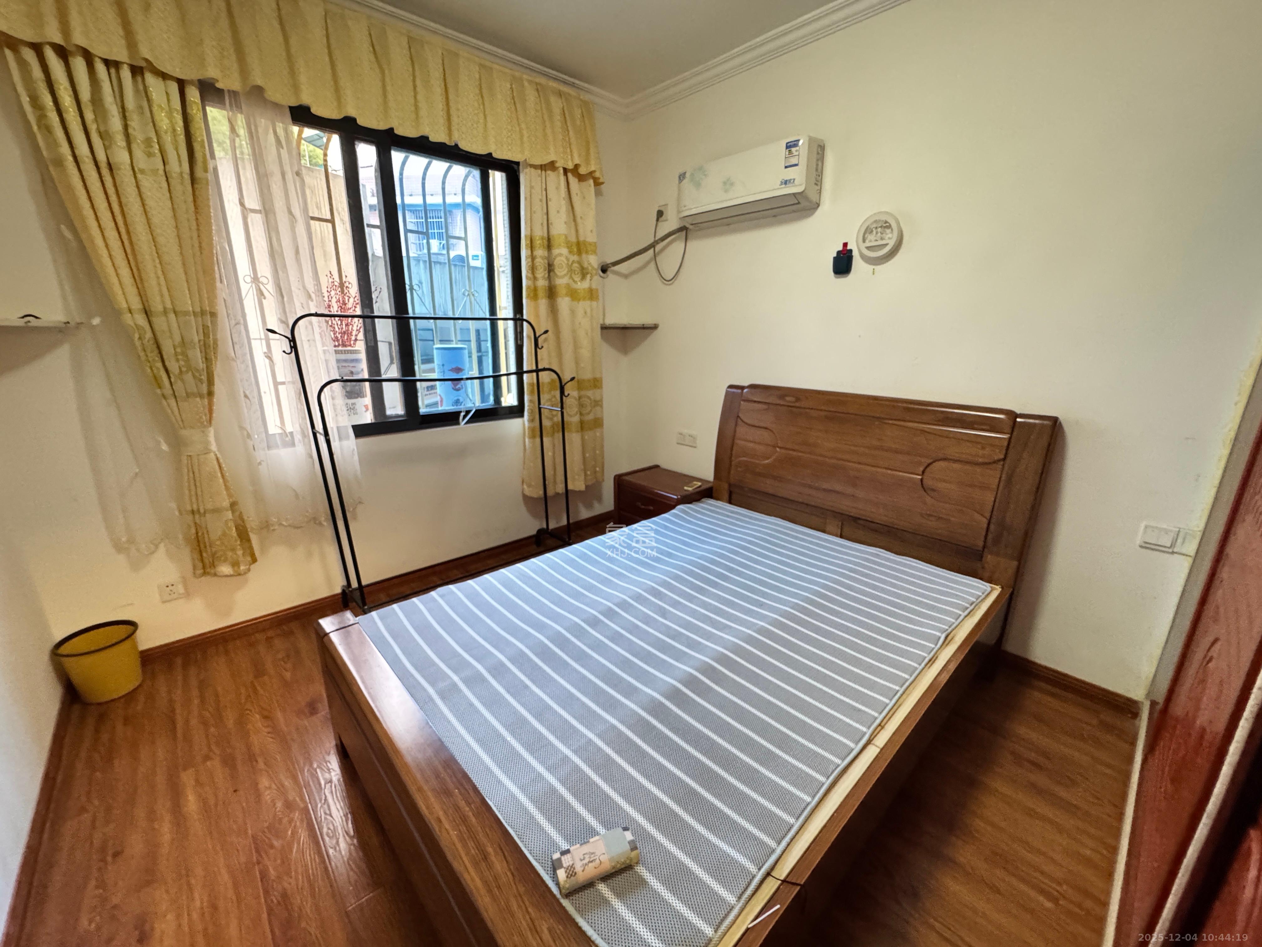 中意宿舍  1室1厅1卫    2200.0元/月室内图