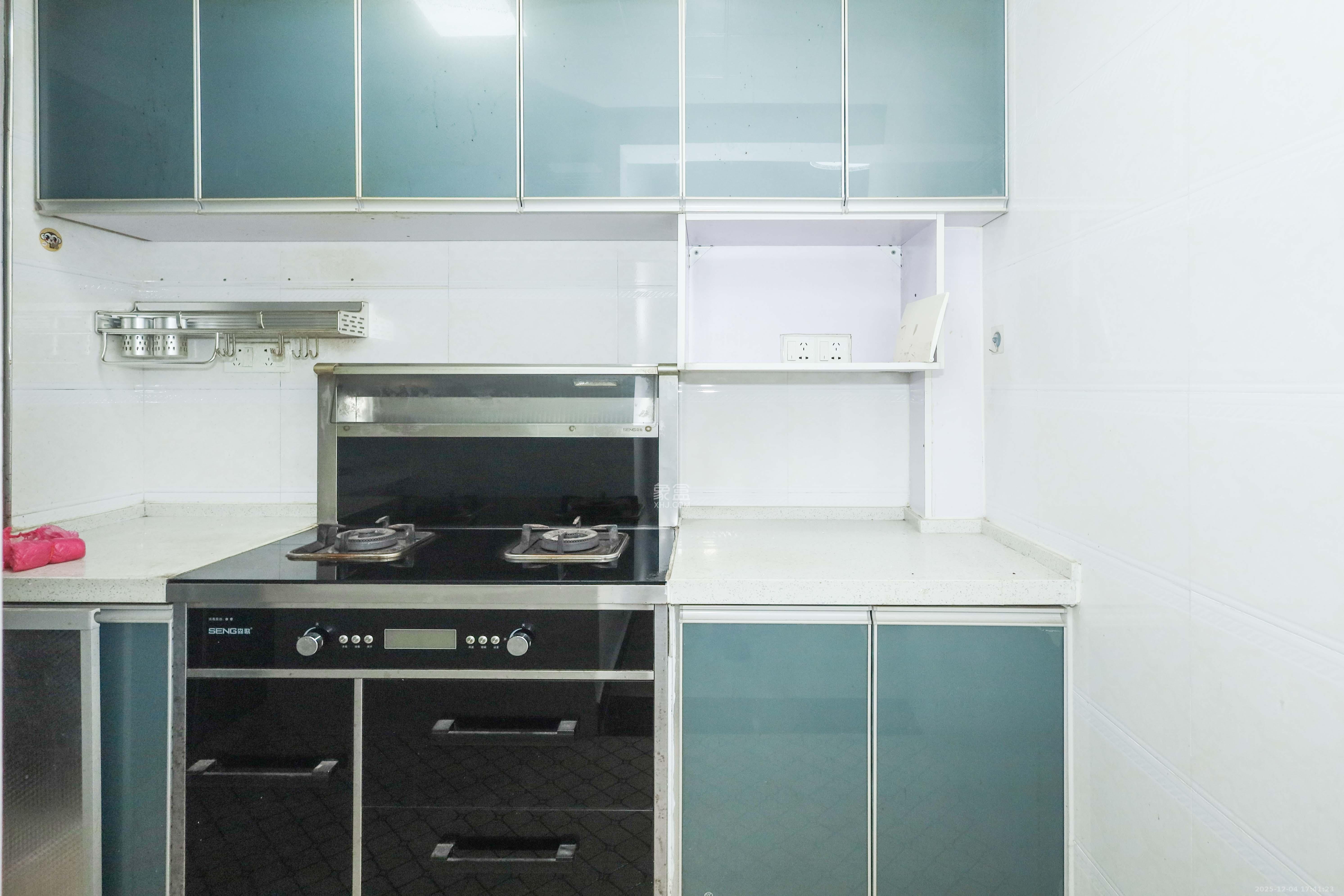 梅溪湖合能璞丽  1室2厅1卫    95.0万厨房