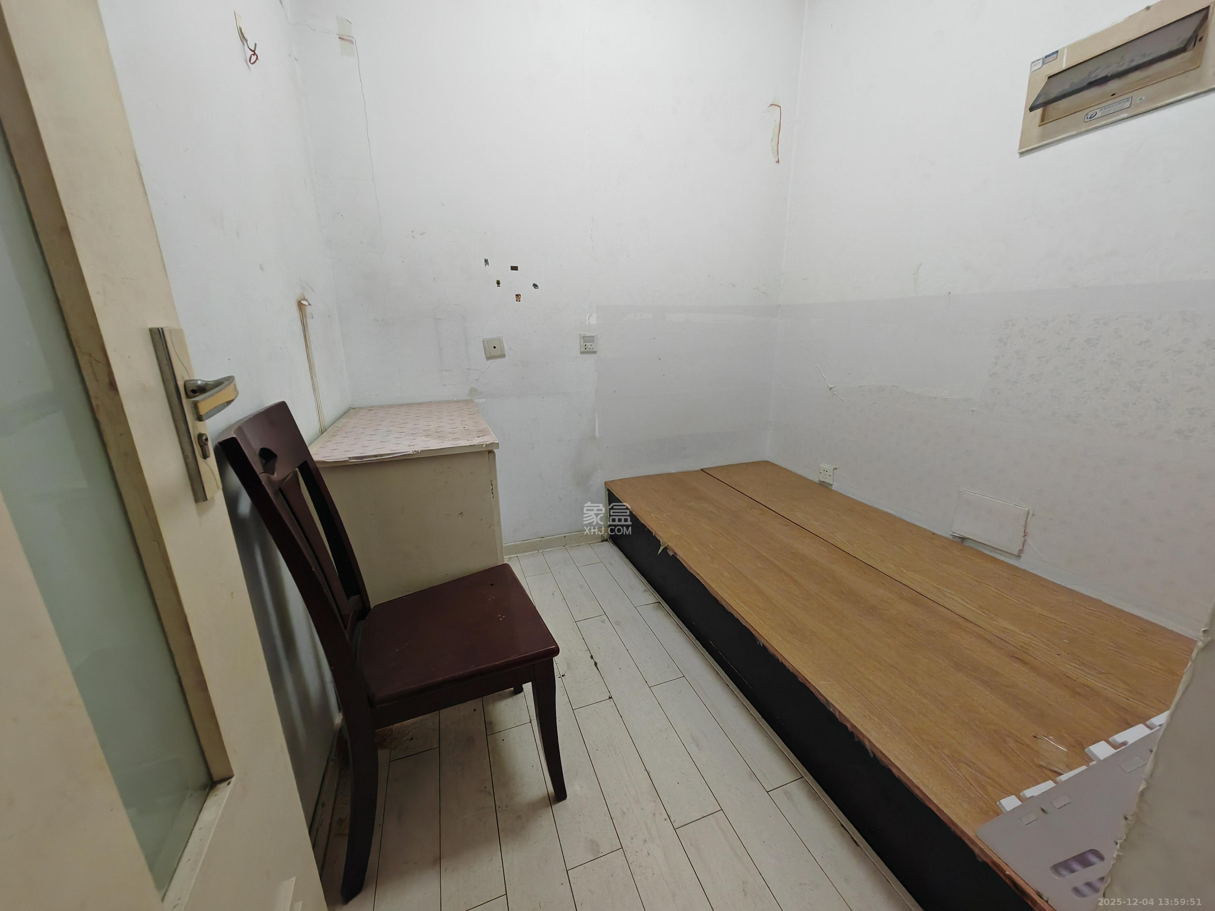 嘉盛奥美城 3室2厅1卫 2500.0元/月 嘉盛奥美城 3室2厅1卫 2500.0元/月室内图