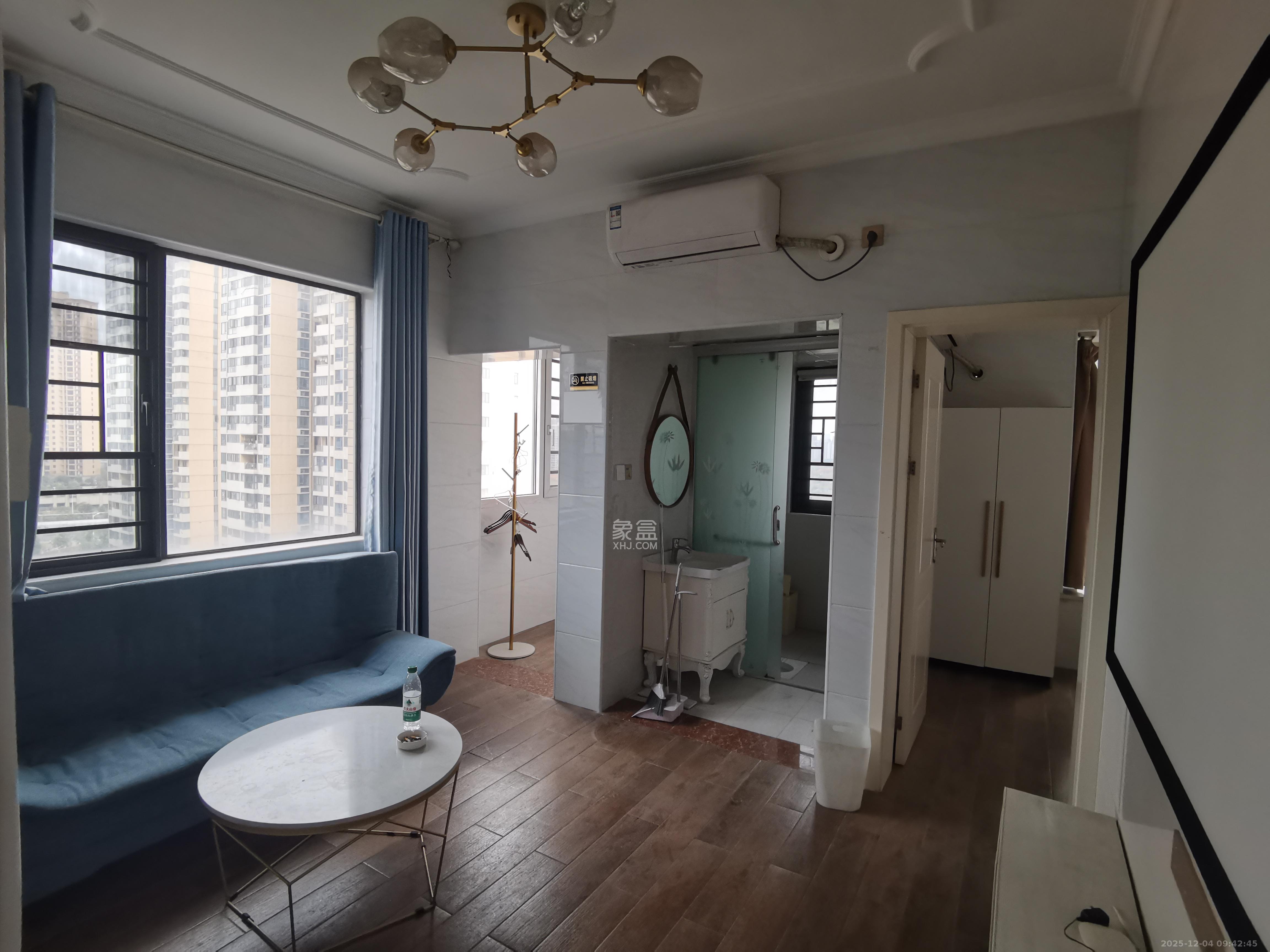 金轮星光名座 1室1厅1卫 1500.0元/月 金轮星光名座 1室1厅1卫 1500.0元/月室内图