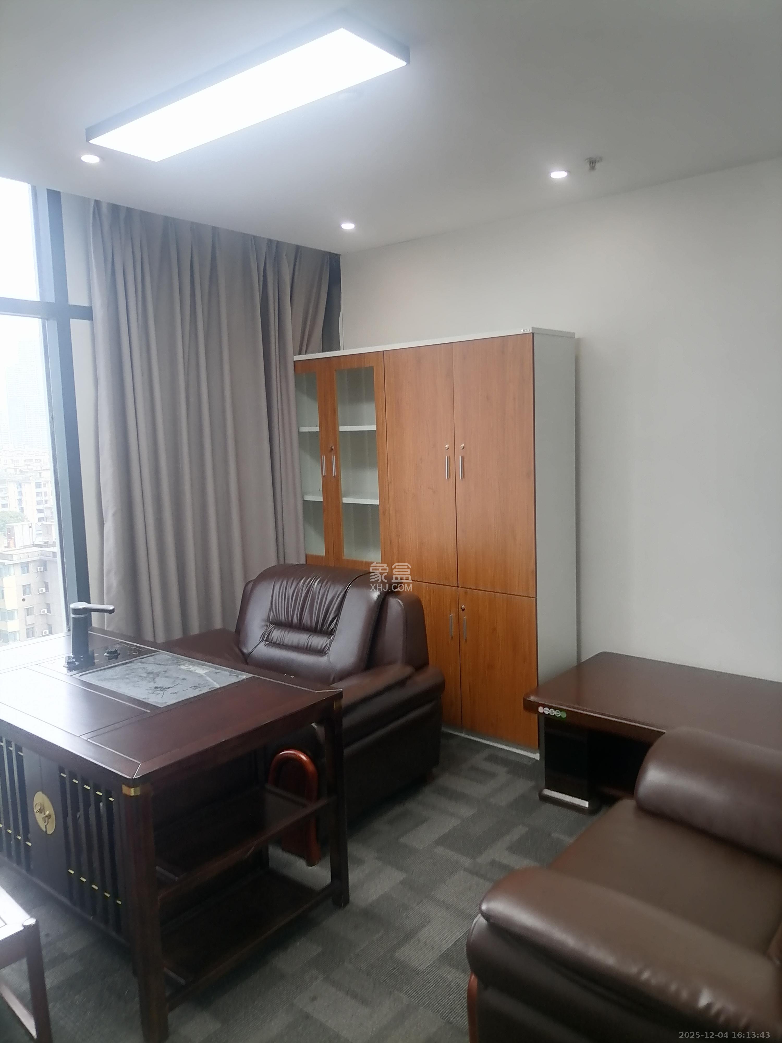 万达广场   61.0㎡      1600.0元/月室内图