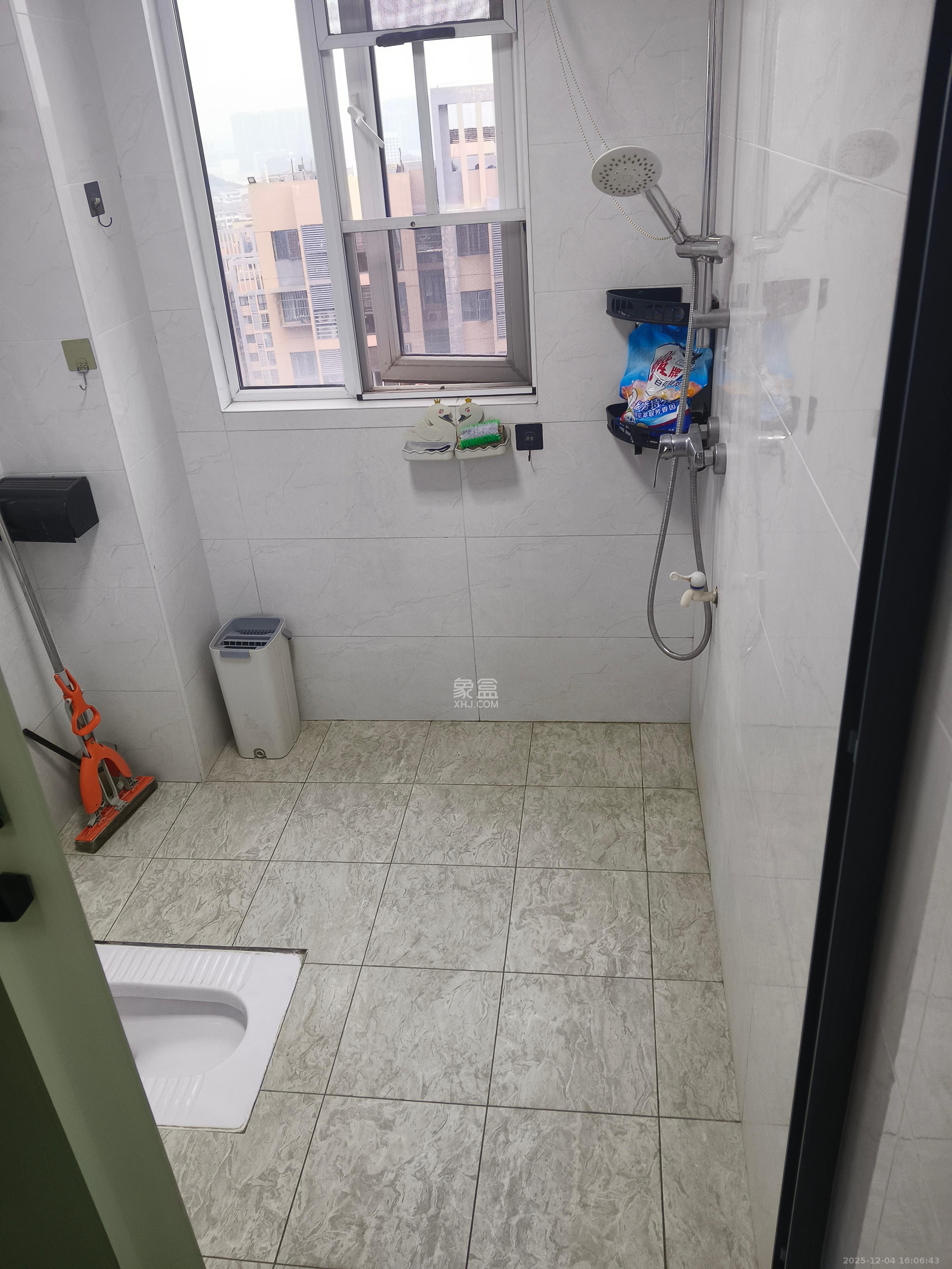 朝正美苑 3室2厅2卫 2700.0元/月 朝正美苑 3室2厅2卫 2700.0元/月室内图