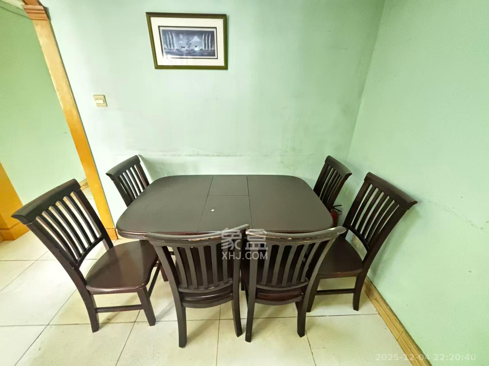 铁银电信花园  3室1厅1卫    2200.0元/月