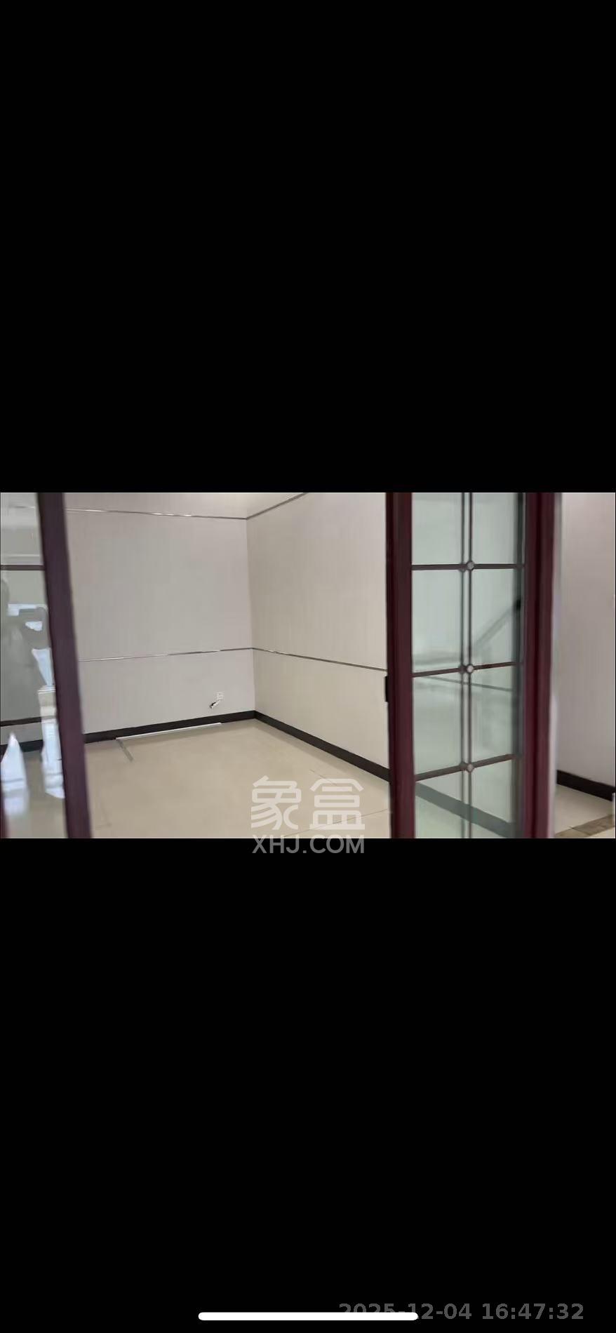 华美欧大厦   120.0㎡      8000.0元/月室内图