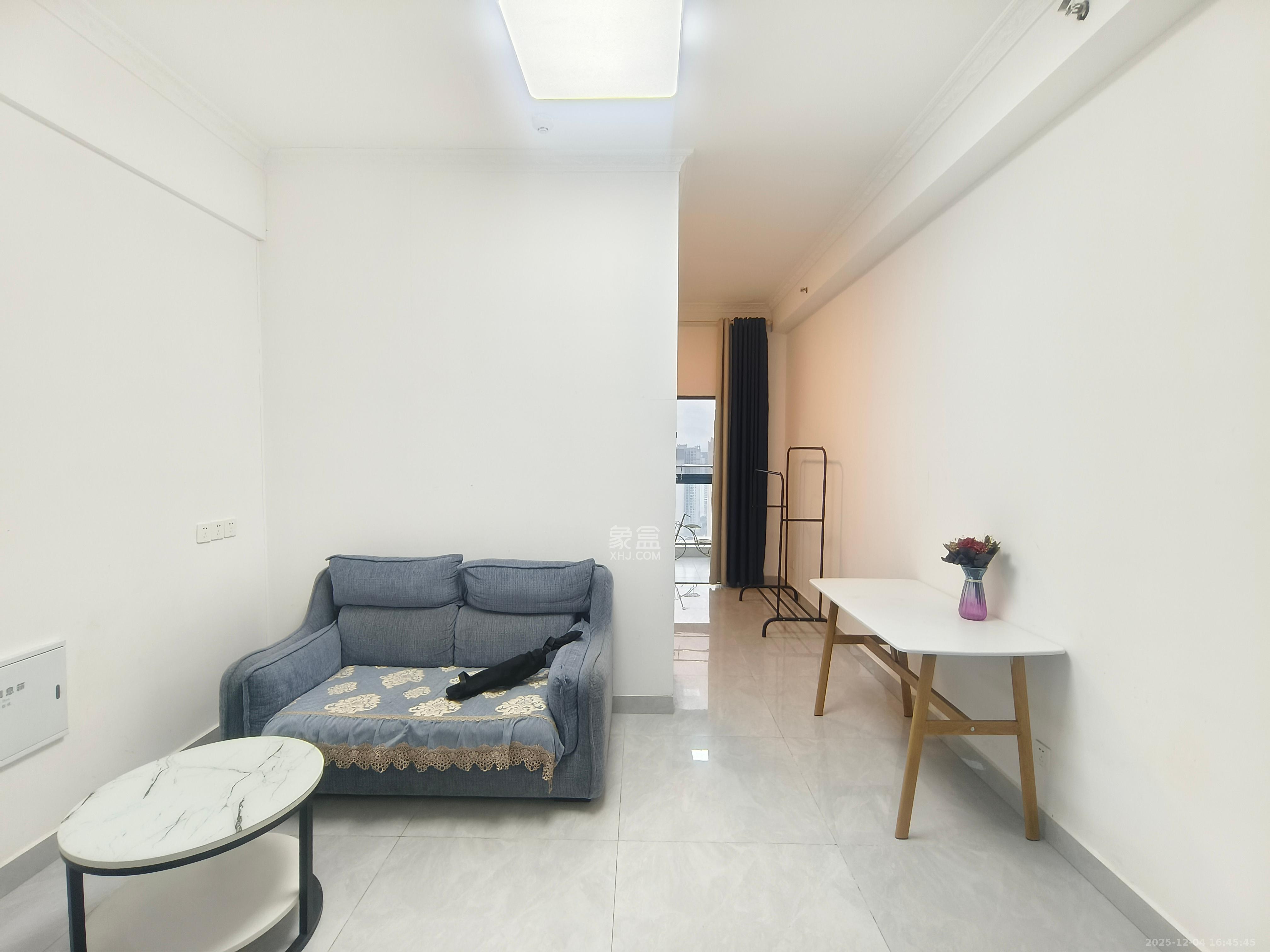 明发国际城 1室1厅1卫 1500.0元/月 明发国际城 1室1厅1卫 1500.0元/月室内图