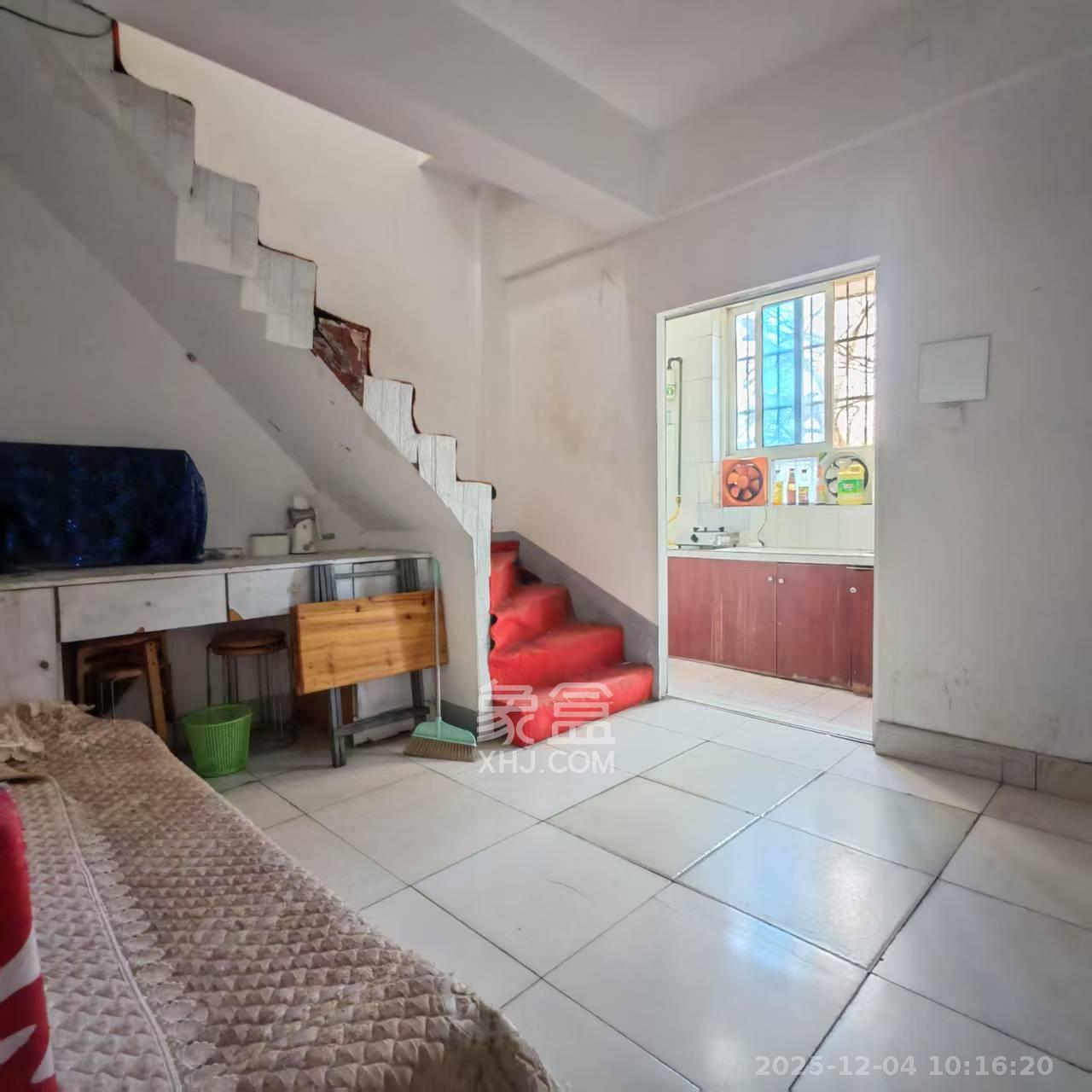 都市E站 2室1厅1卫 1200.0元/月 都市E站 2室1厅1卫 1200.0元/月室内图