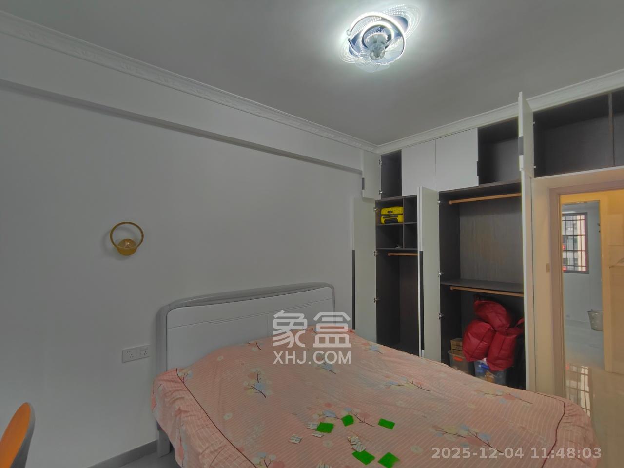 润和星河玥  3室2厅2卫    2600.0元/月室内图