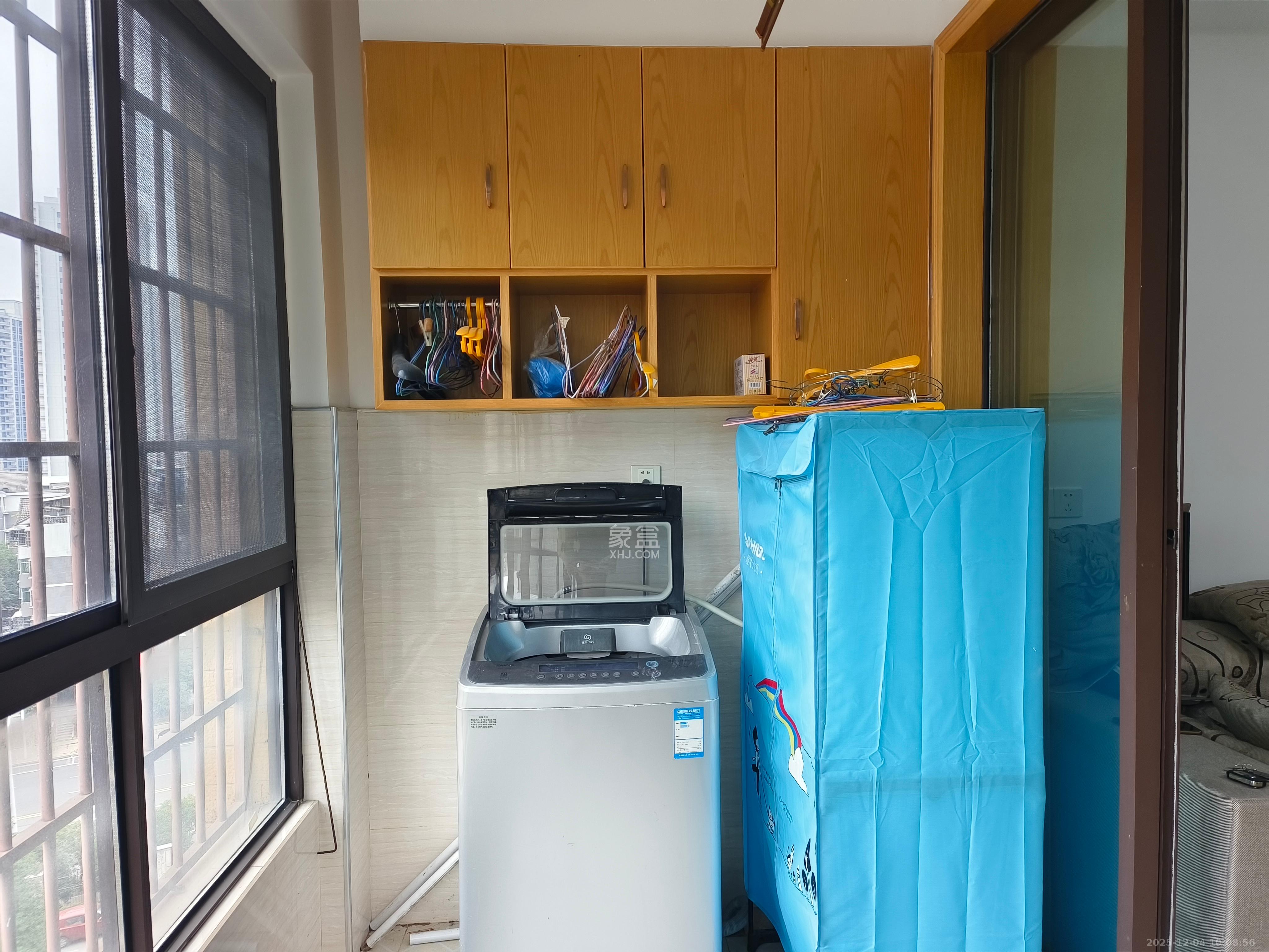 山语城二期  1室2厅2卫    2000.0元/月室内图