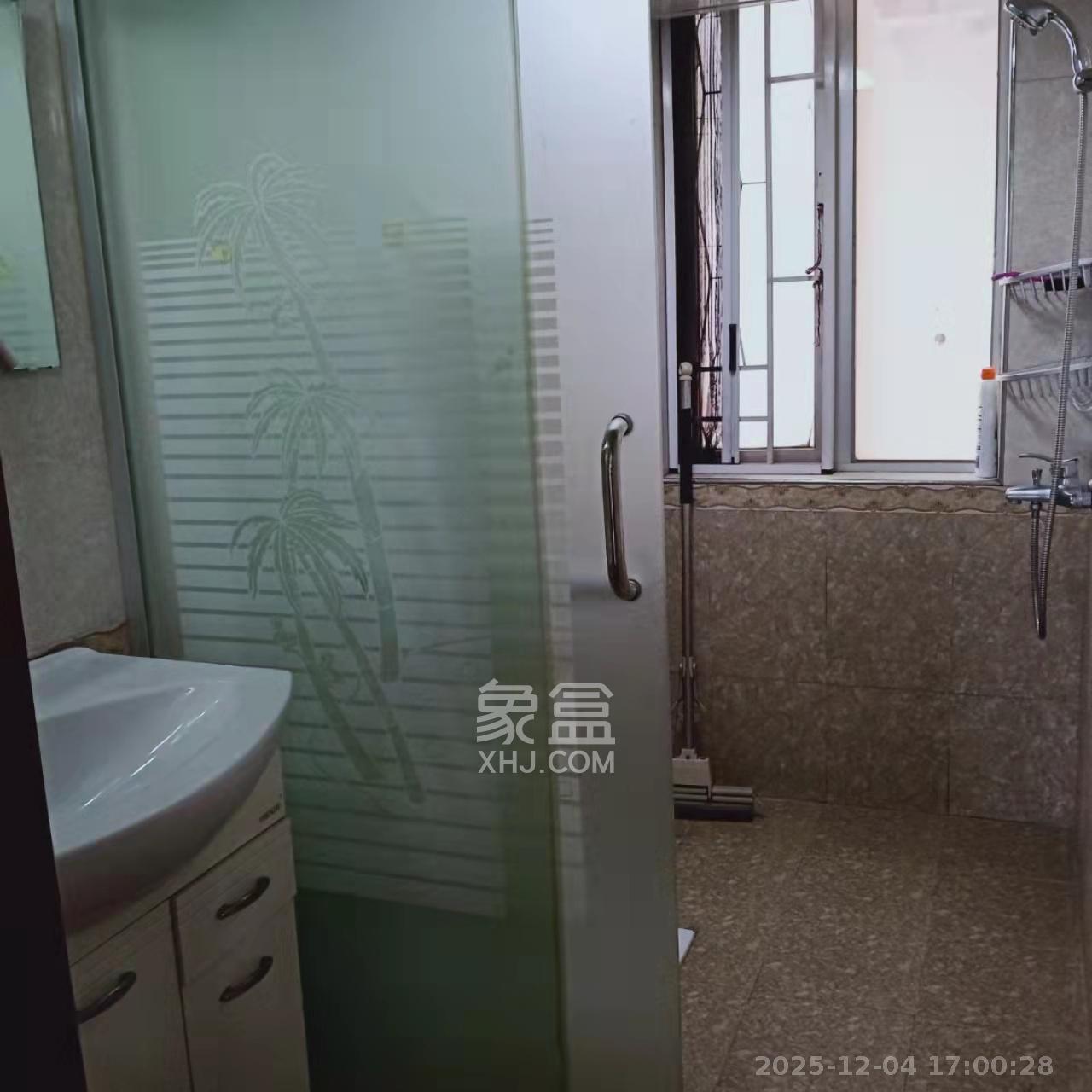 恒广国际景园一二区  2室2厅1卫    2000.0元/月室内图