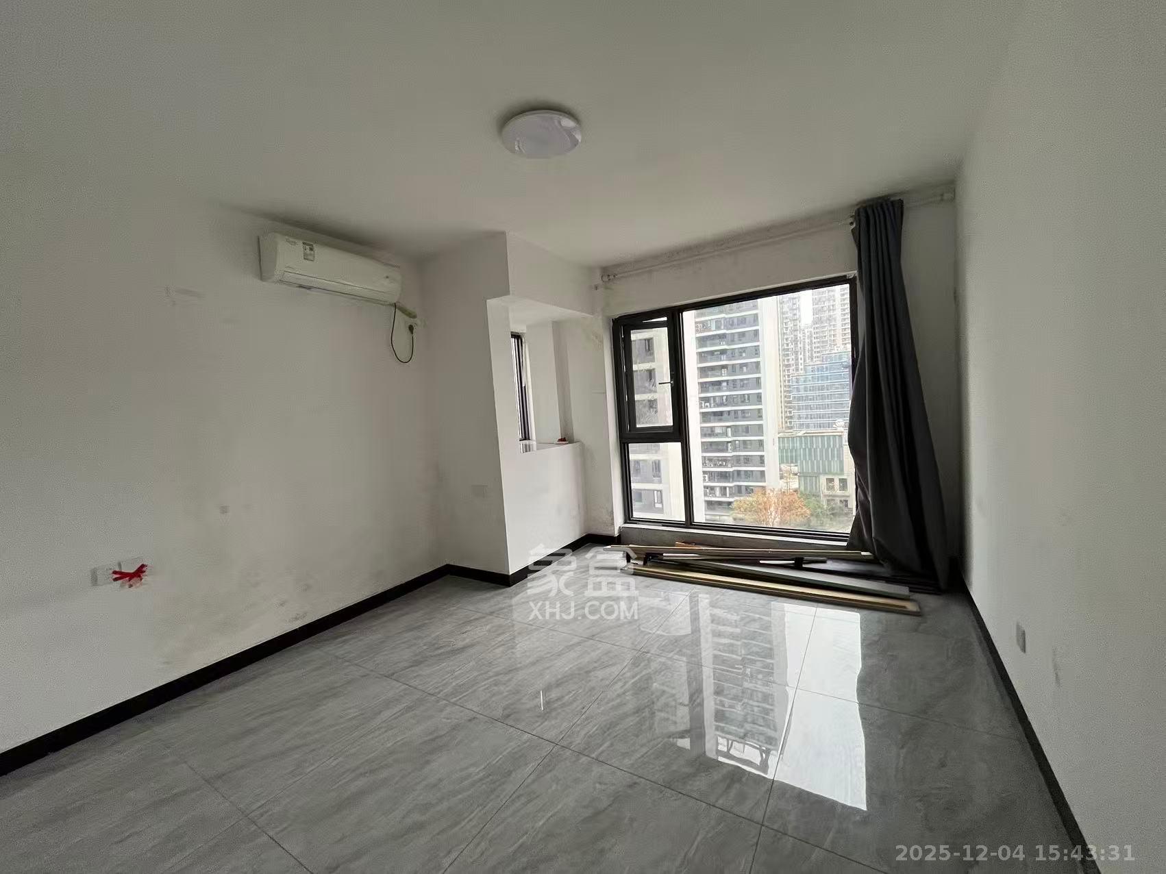 越秀湘江星汇城一期  4室2厅2卫    4000.0元/月室内图