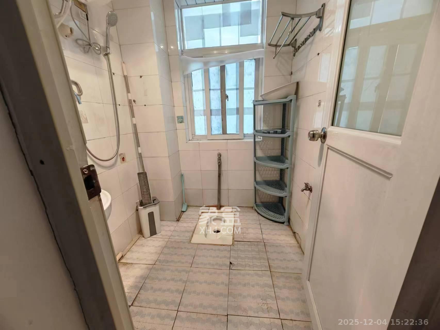 活力康城  2室2厅1卫    2300.0元/月室内图