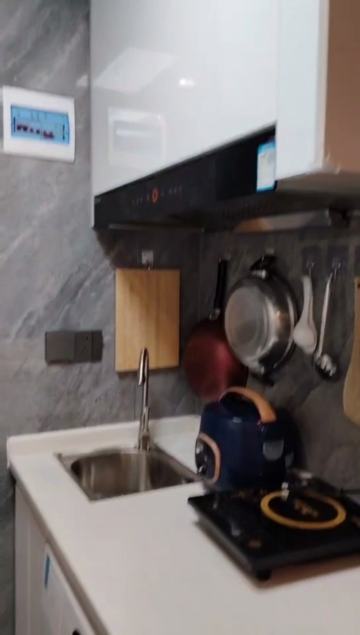 金领国际 1室1厅1卫 1200.0元/月 金领国际 1室1厅1卫 1200.0元/月室内图