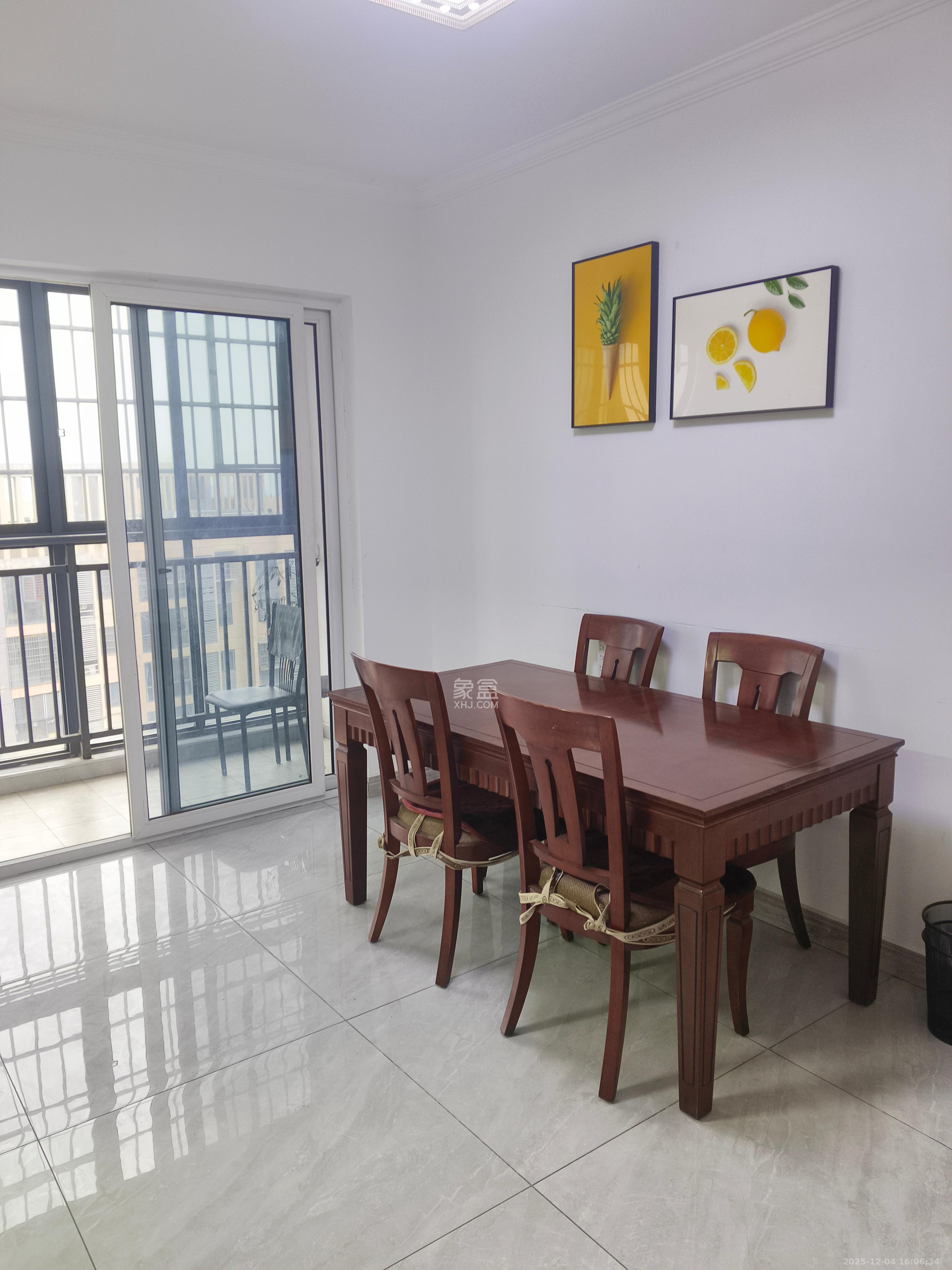 朝正美苑 3室2厅2卫 2700.0元/月 朝正美苑 3室2厅2卫 2700.0元/月室内图