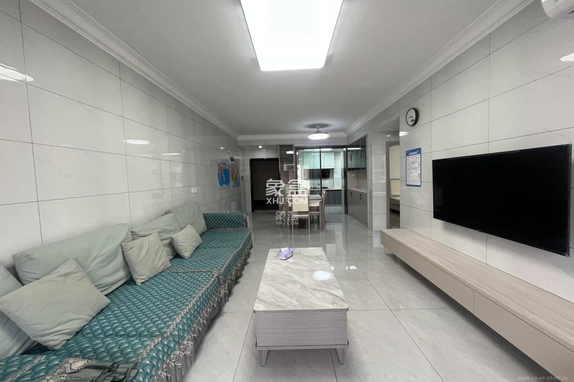 学士翰林苑 2室2厅1卫 1700.0元/月 学士翰林苑 2室2厅1卫 1700.0元/月室内图