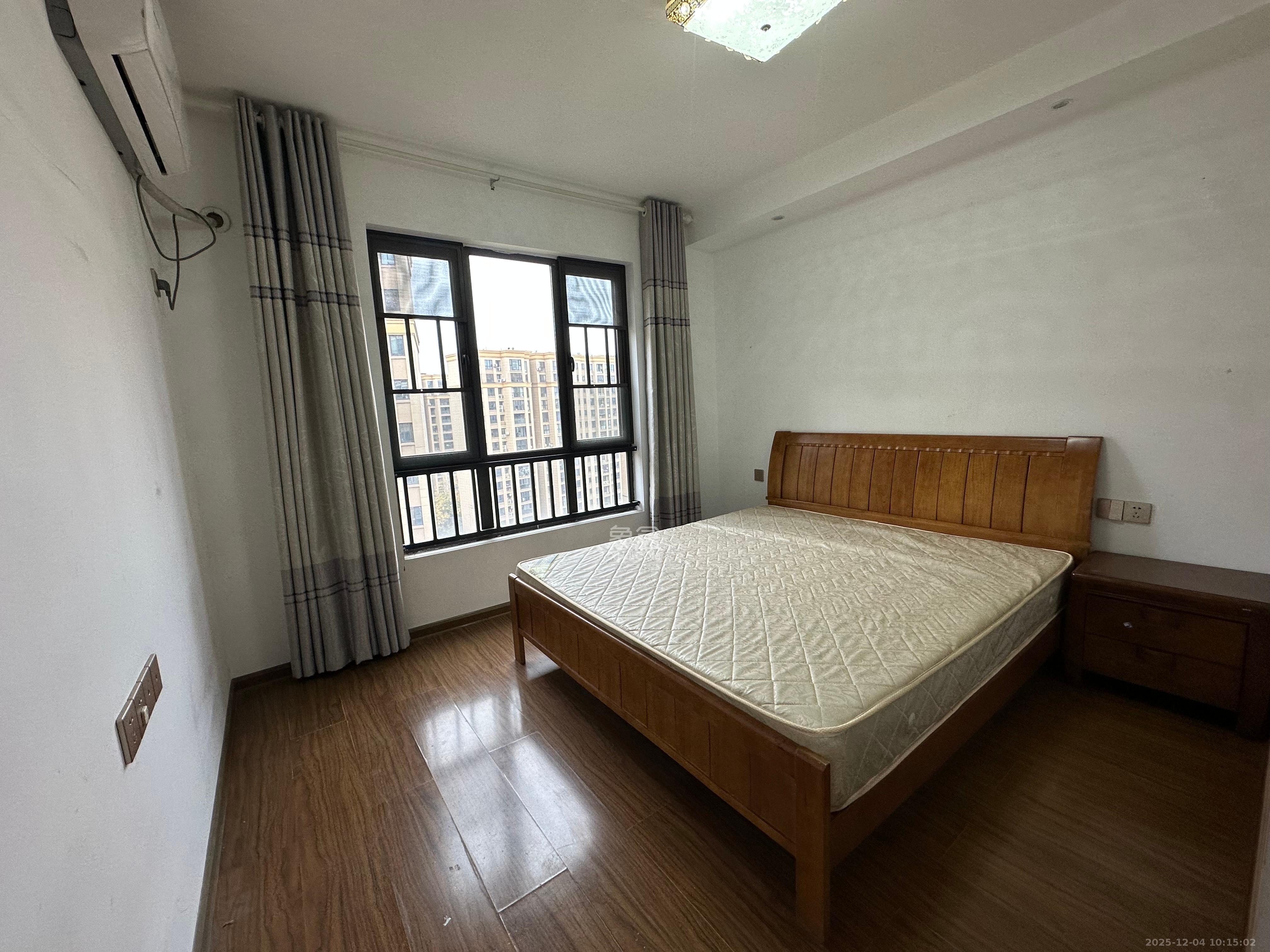 鑫远悦城(鑫远悦时代) 3室2厅1卫 2200.0元/月 鑫远悦城(鑫远悦时代) 3室2厅1卫 2200.0元/月室内图