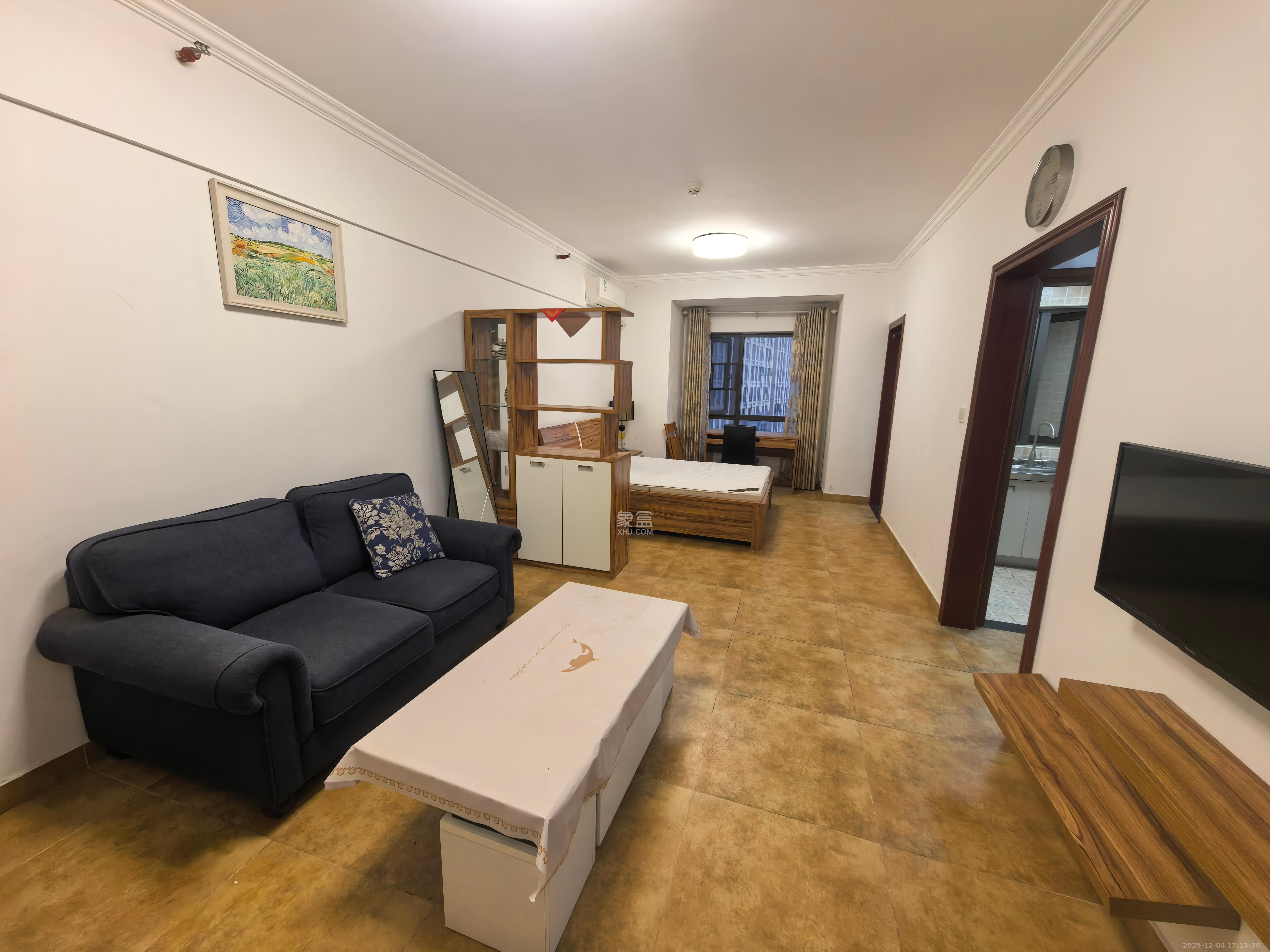 美洲故事高层  1室1厅1卫    1600.0元/月室内图1