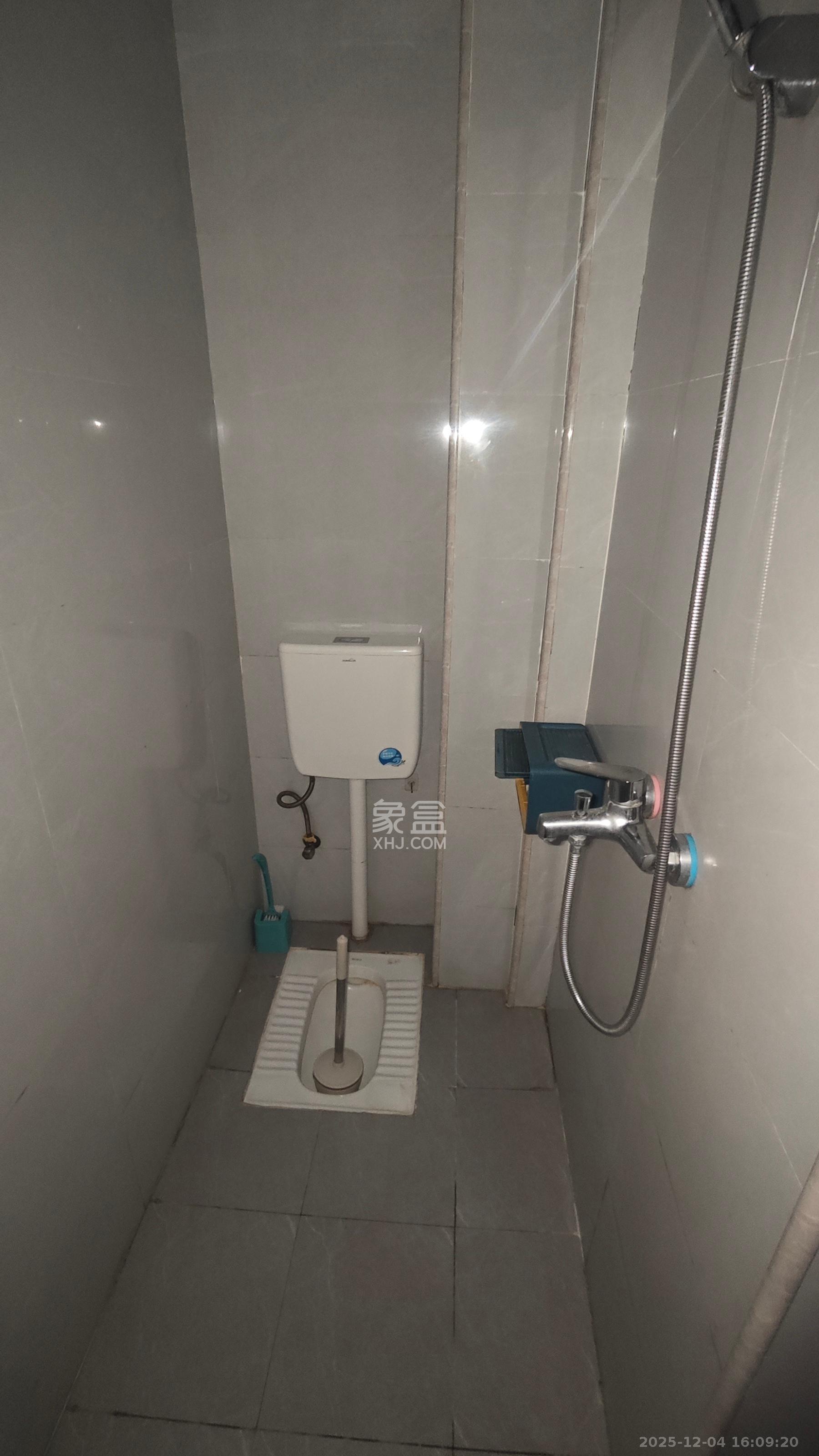 朝正美苑 1室1厅1卫 1500.0元/月 朝正美苑 1室1厅1卫 1500.0元/月室内图