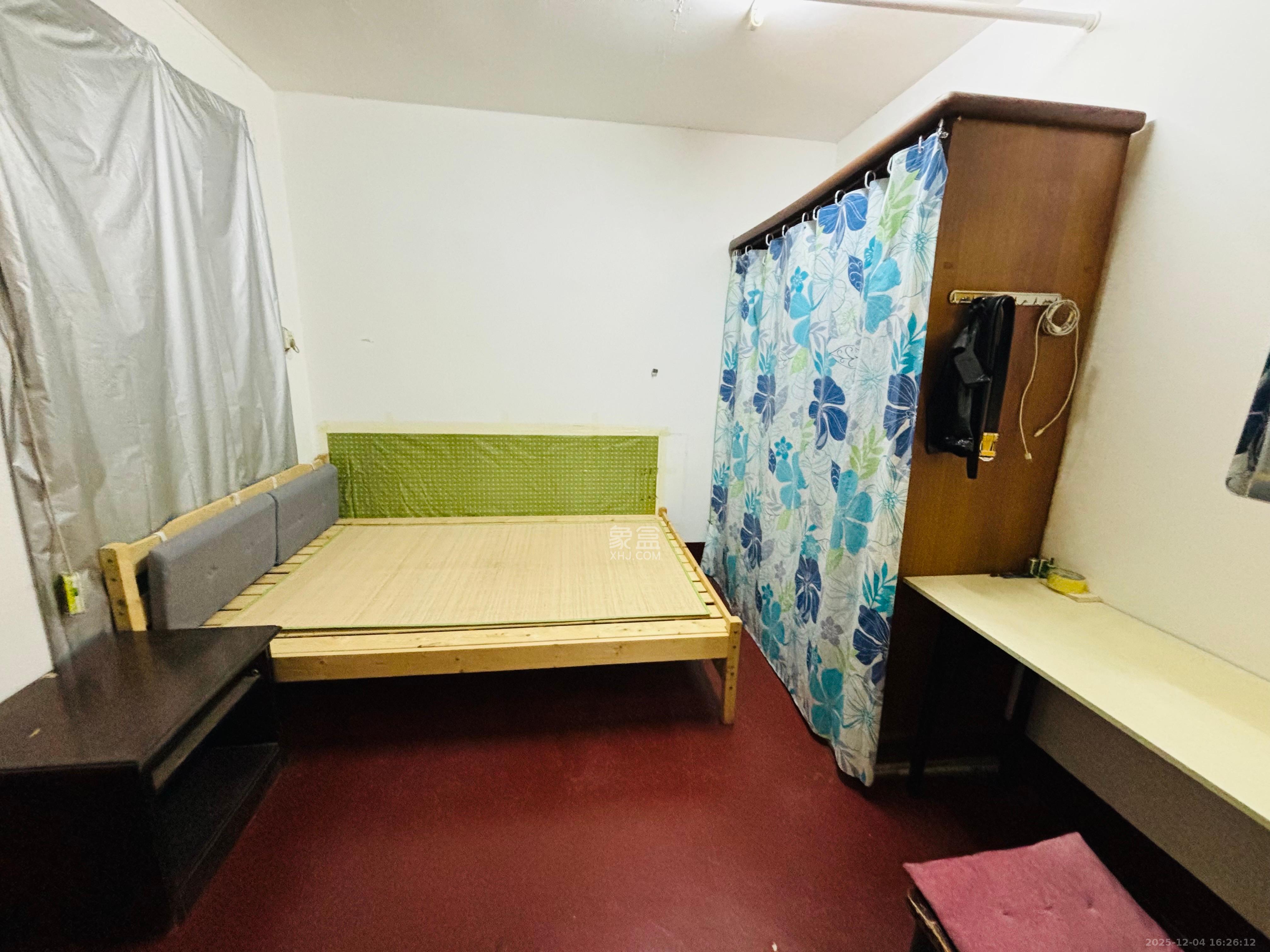 涂家冲社区（涂新小区、农商银行宿舍）  1室1厅1卫    1000.0元/月