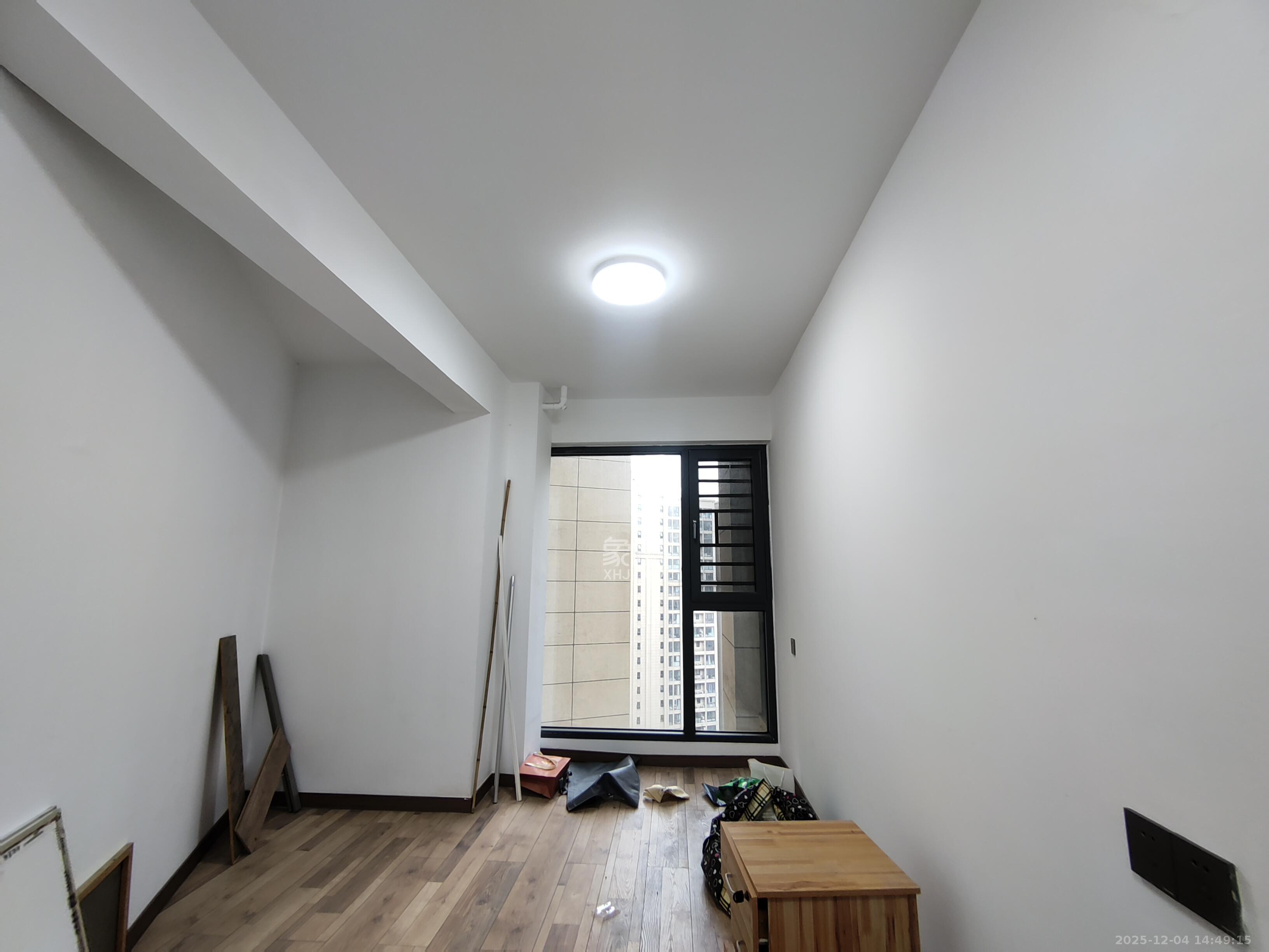 明发阅江悦府 5室2厅2卫 2400.0元/月 明发阅江悦府 5室2厅2卫 2400.0元/月室内图