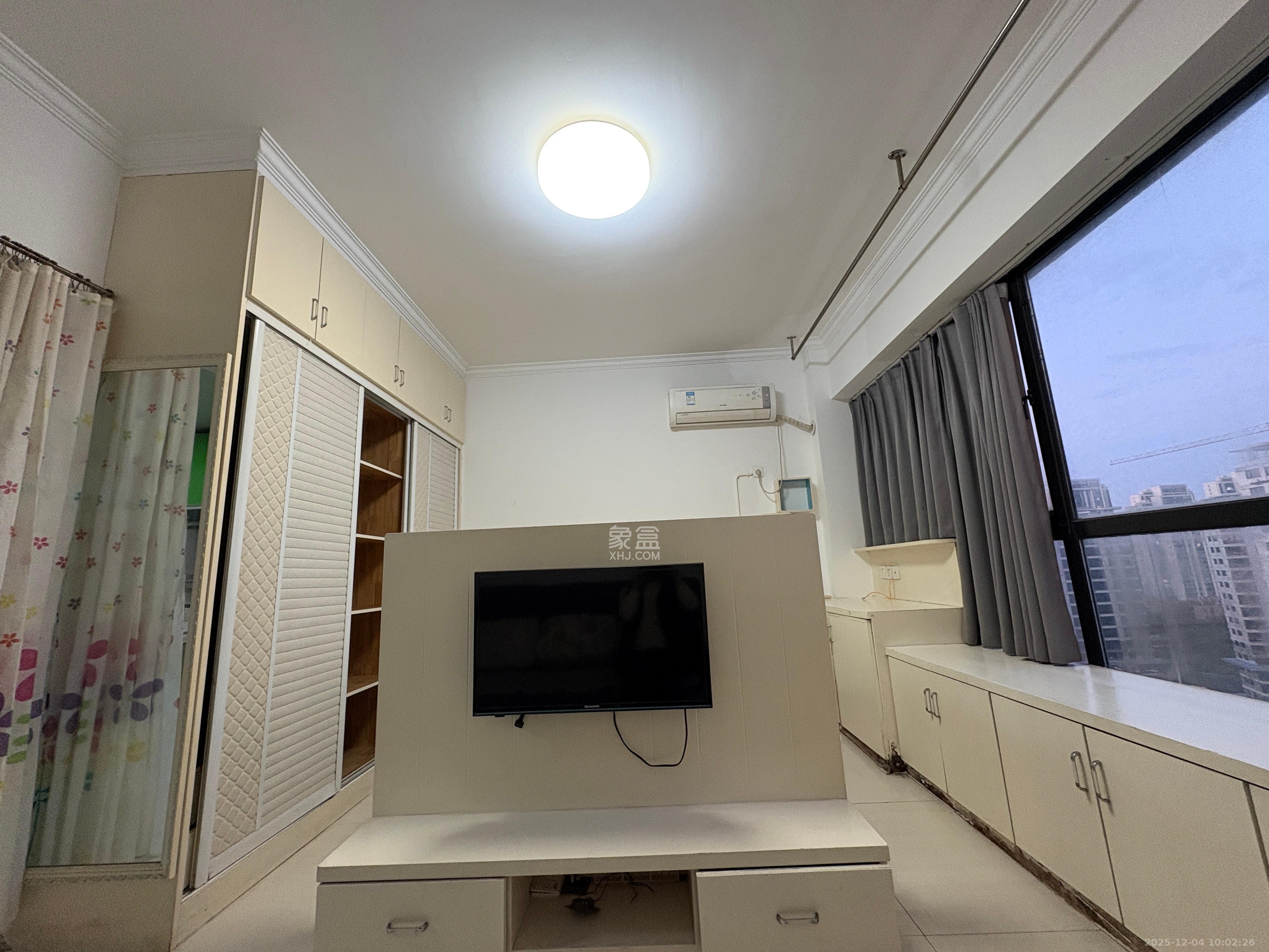 麓谷明珠 1室0厅1卫 1200.0元/月 麓谷明珠 1室0厅1卫 1200.0元/月室内图