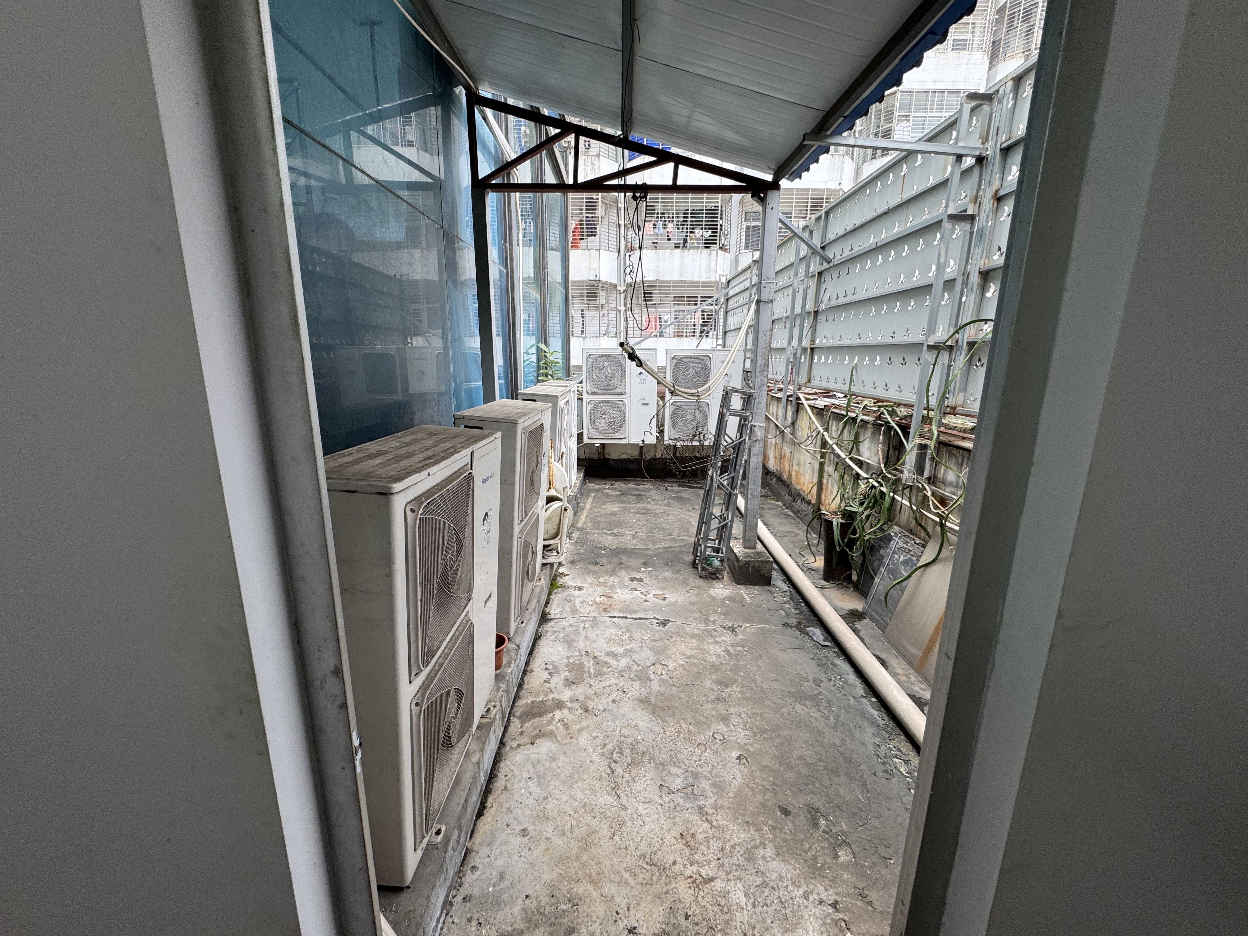 耀江商厦   100.0㎡      4000.0元/月室内图