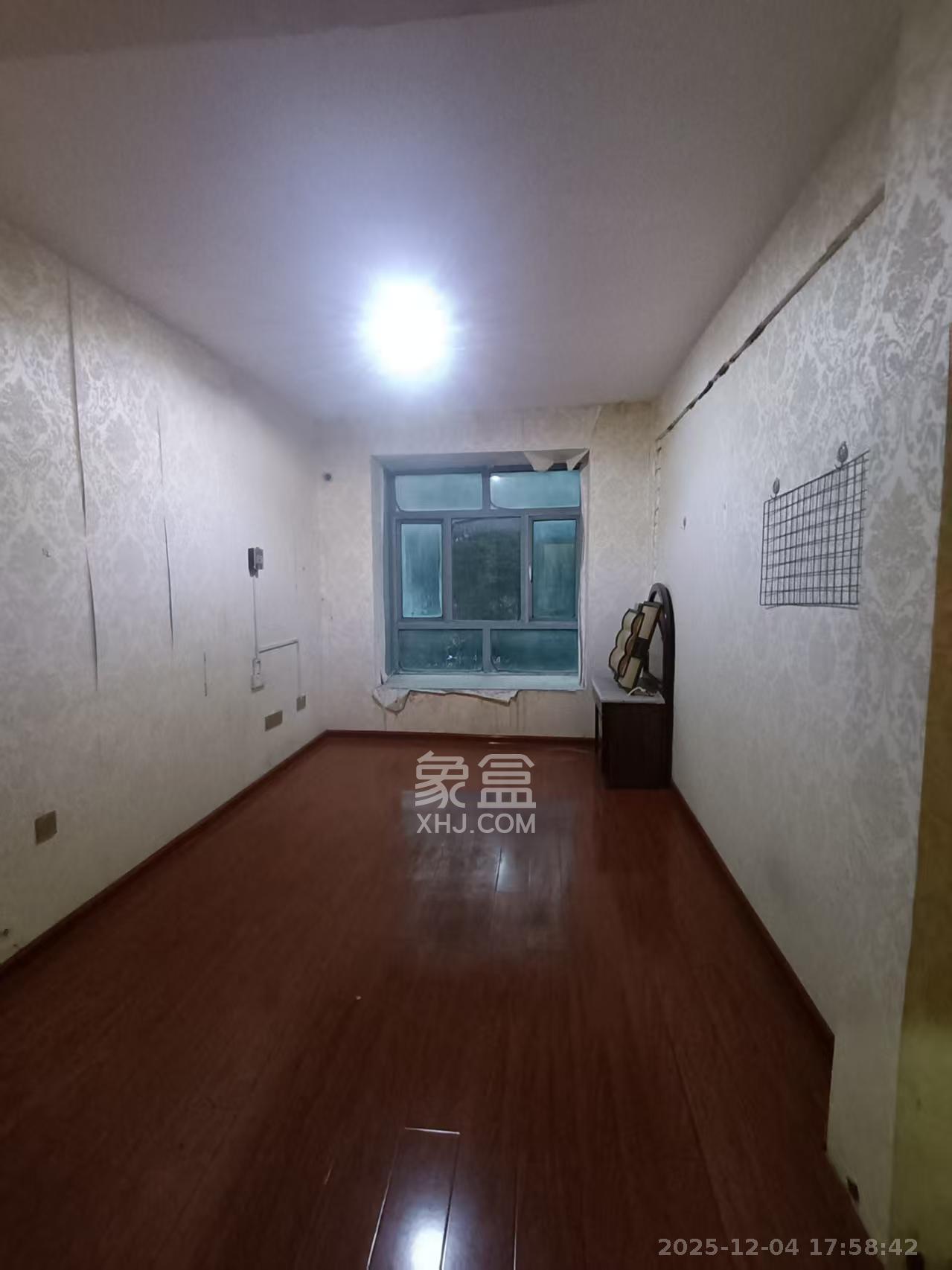 富景园 1室2厅1卫 1900.0元/月 富景园 1室2厅1卫 1900.0元/月室内图